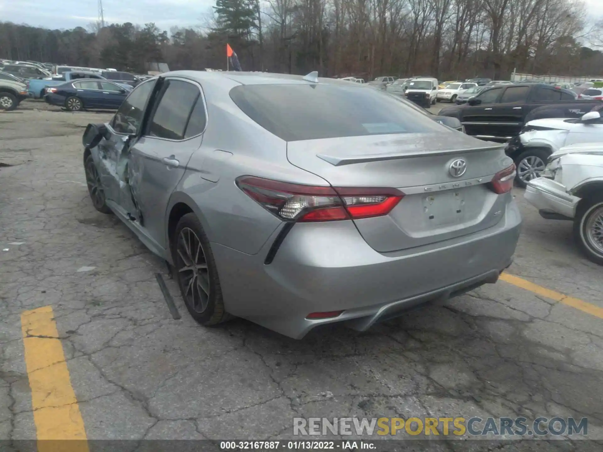 3 Photograph of a damaged car 4T1G11AK3MU434943 TOYOTA CAMRY 2021