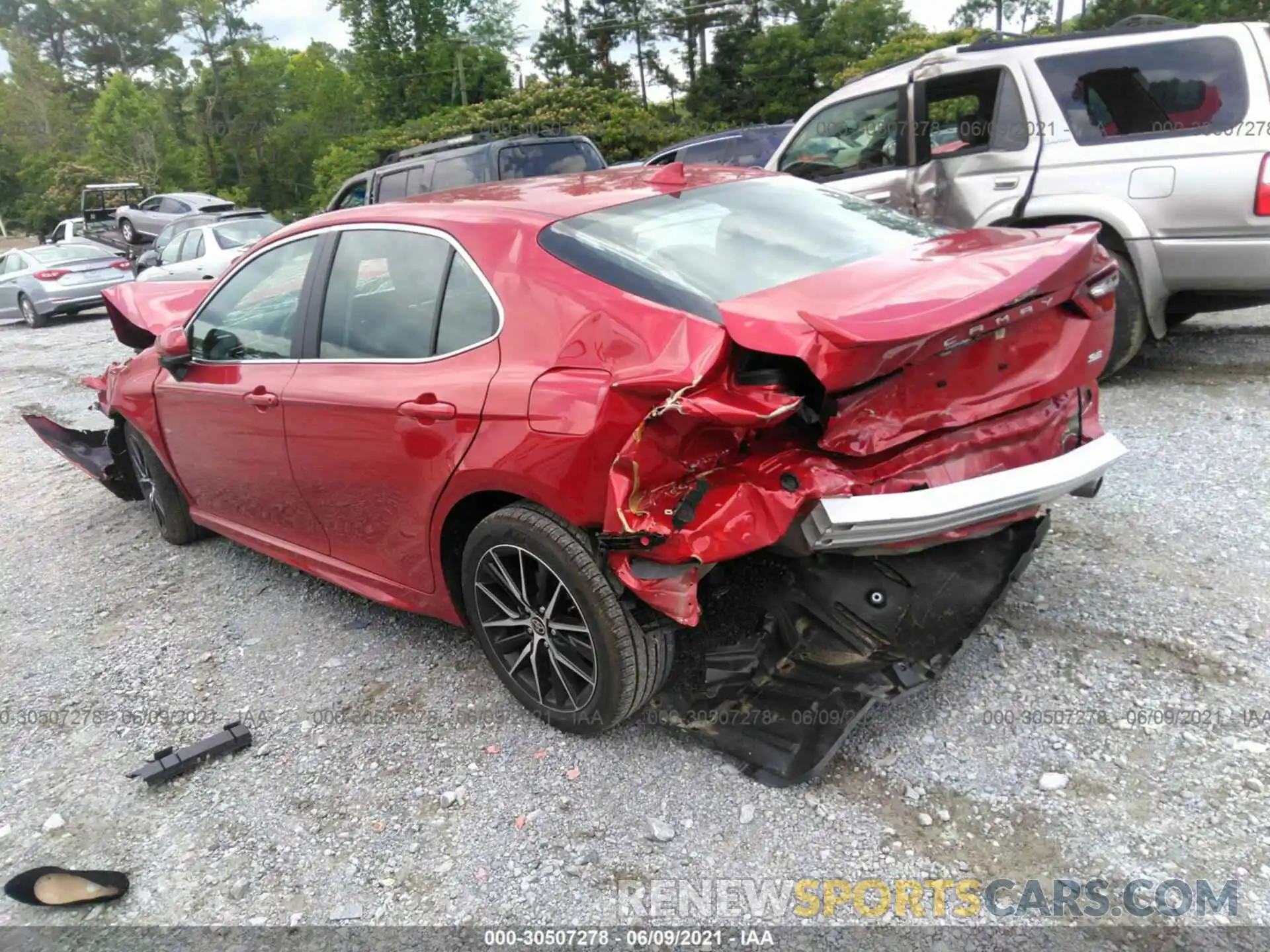 3 Photograph of a damaged car 4T1G11AK3MU435199 TOYOTA CAMRY 2021