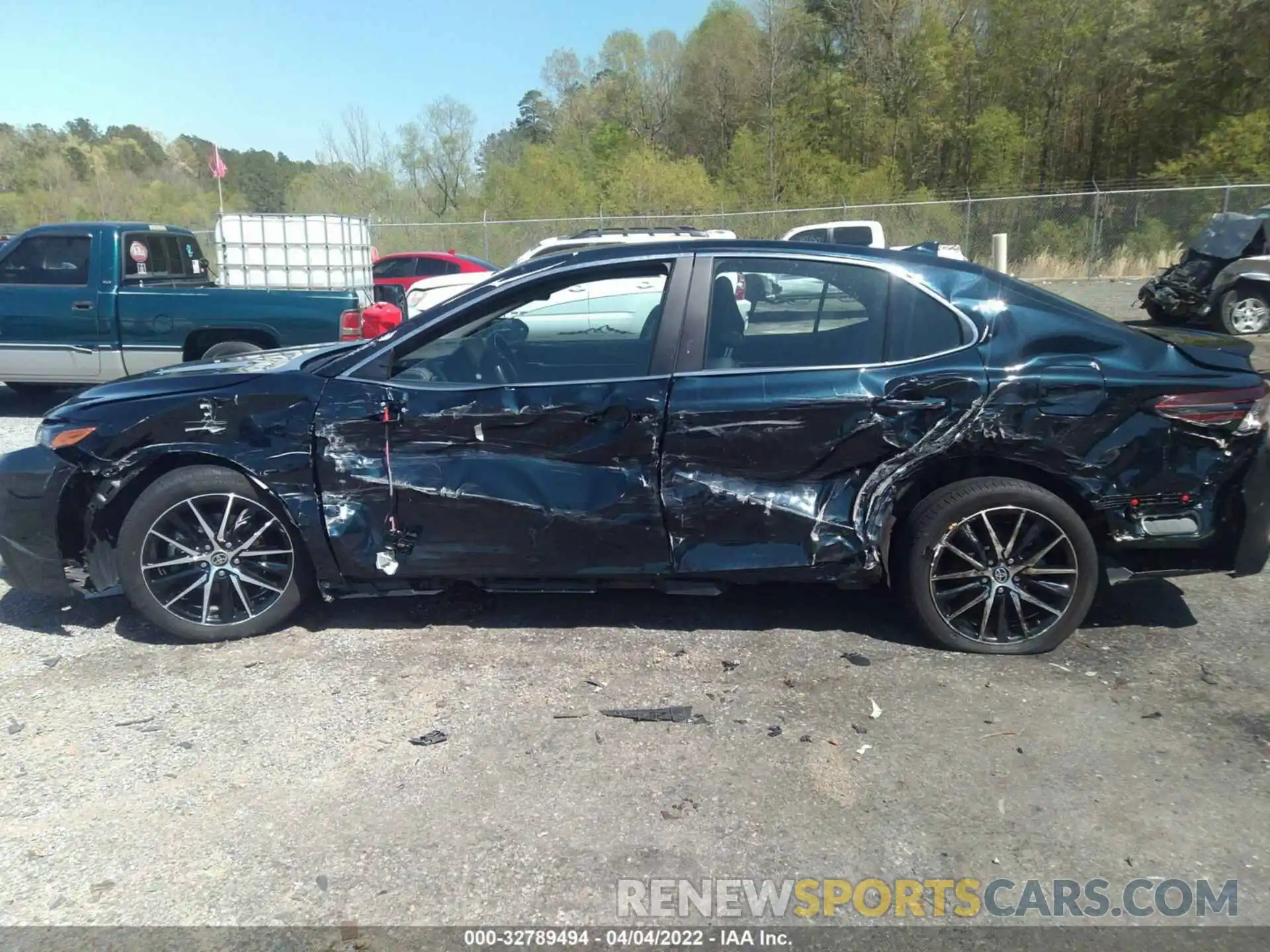 6 Photograph of a damaged car 4T1G11AK3MU437549 TOYOTA CAMRY 2021