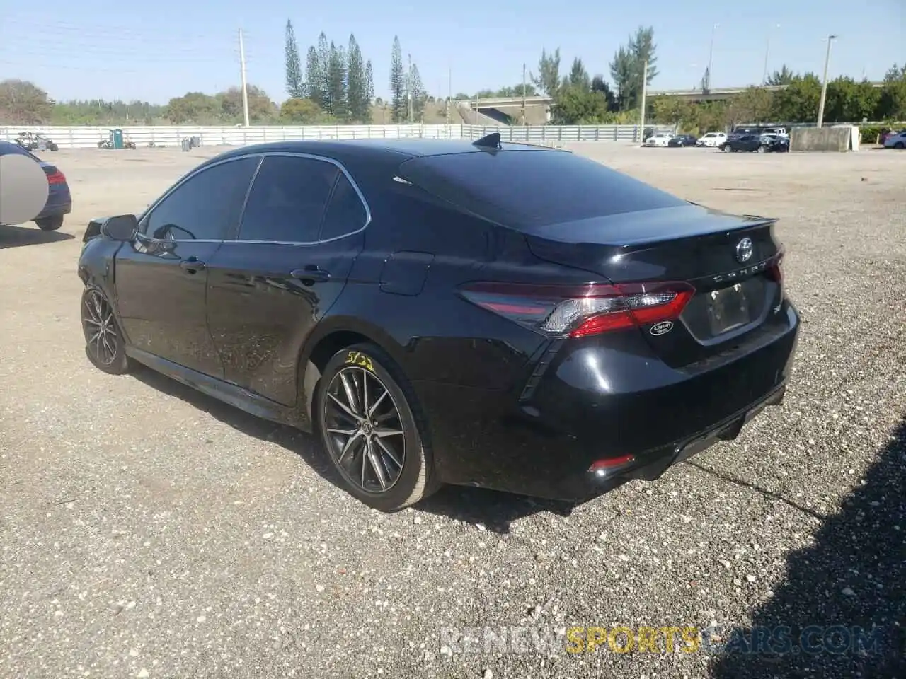 3 Photograph of a damaged car 4T1G11AK3MU441228 TOYOTA CAMRY 2021