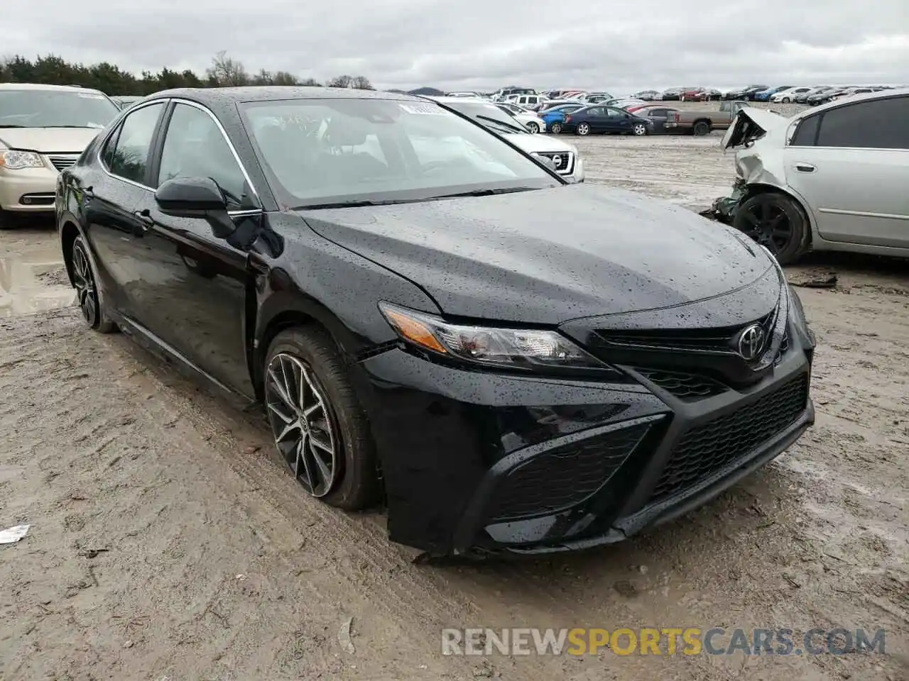 1 Photograph of a damaged car 4T1G11AK3MU441679 TOYOTA CAMRY 2021