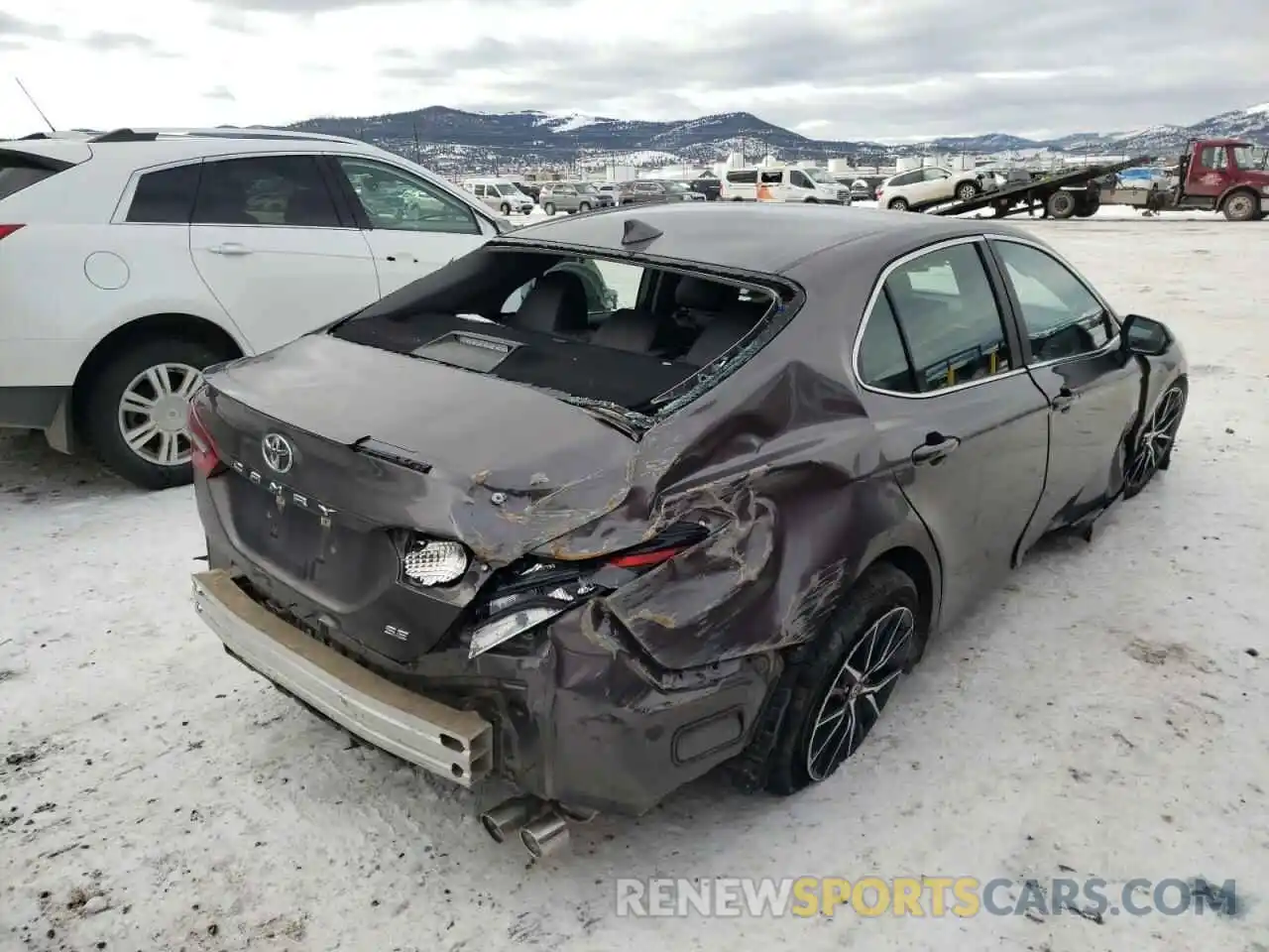 4 Photograph of a damaged car 4T1G11AK3MU447899 TOYOTA CAMRY 2021