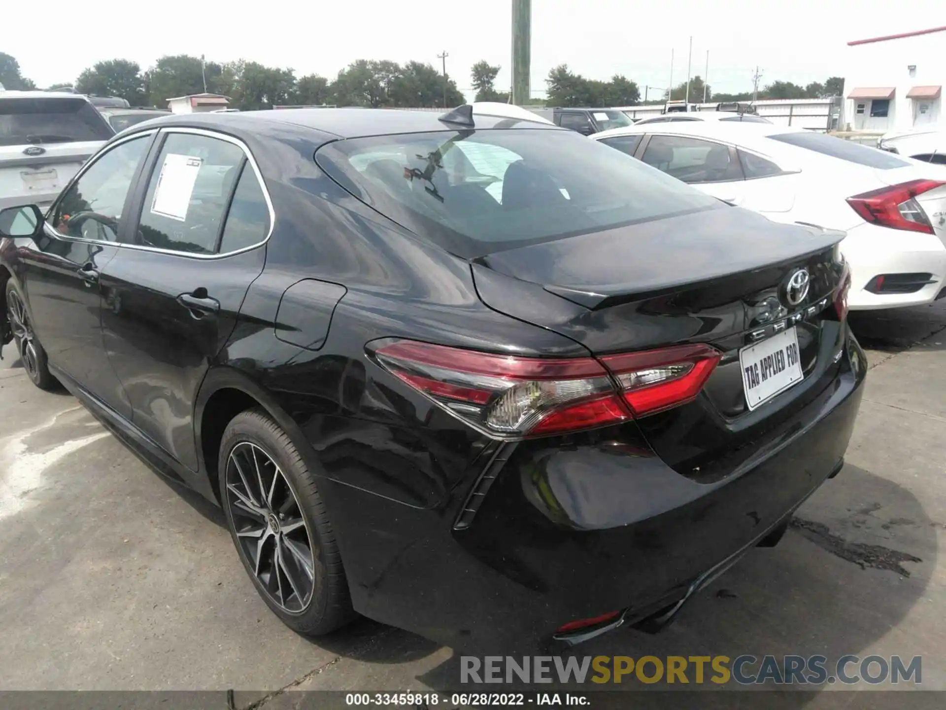 3 Photograph of a damaged car 4T1G11AK3MU461348 TOYOTA CAMRY 2021