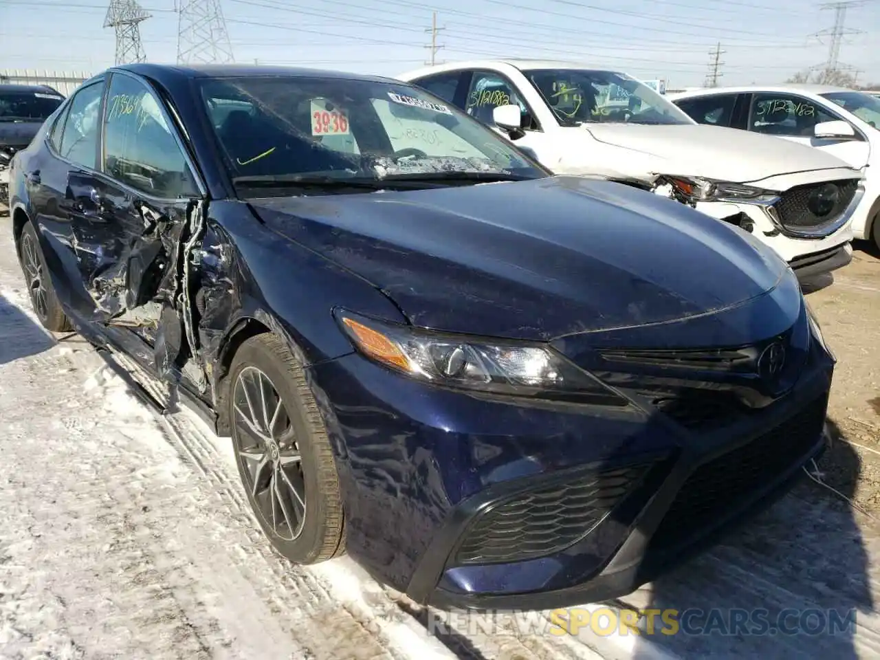 1 Photograph of a damaged car 4T1G11AK3MU464377 TOYOTA CAMRY 2021