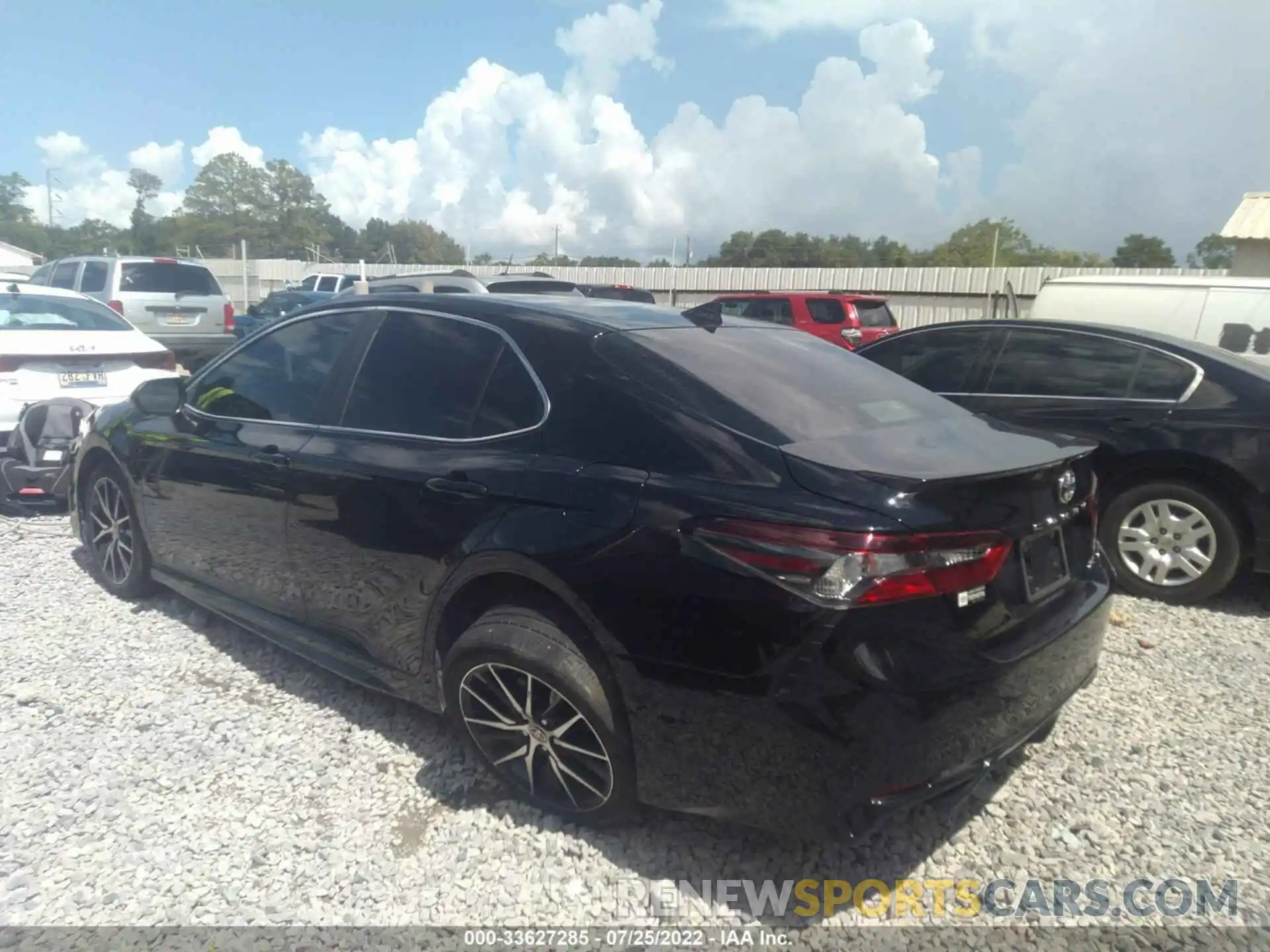 3 Photograph of a damaged car 4T1G11AK3MU472348 TOYOTA CAMRY 2021