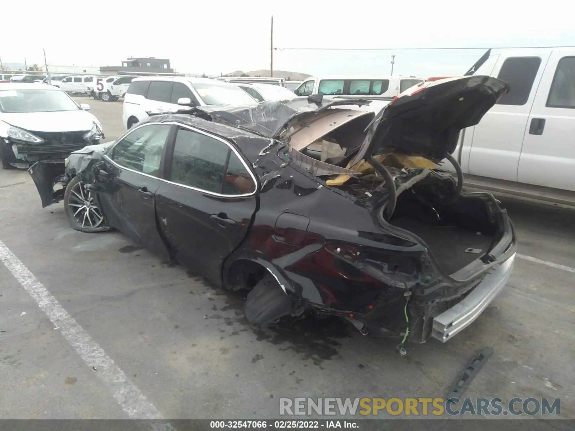 3 Photograph of a damaged car 4T1G11AK3MU477209 TOYOTA CAMRY 2021