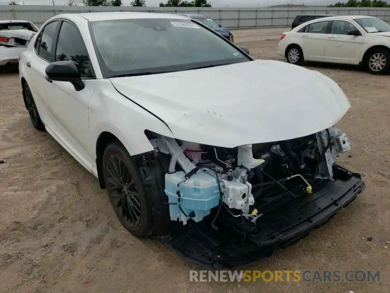 1 Photograph of a damaged car 4T1G11AK3MU483723 TOYOTA CAMRY 2021