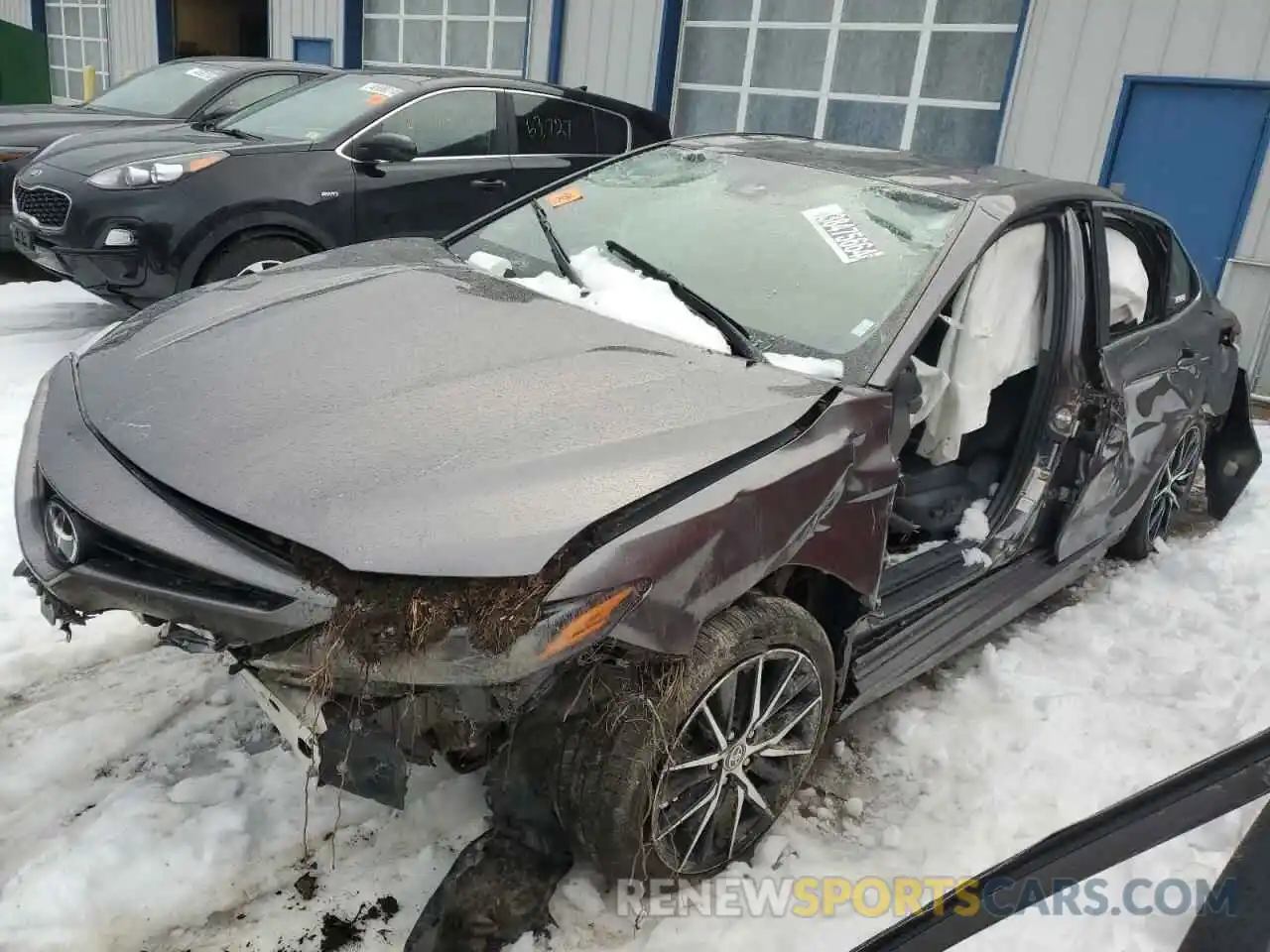 1 Photograph of a damaged car 4T1G11AK3MU488162 TOYOTA CAMRY 2021