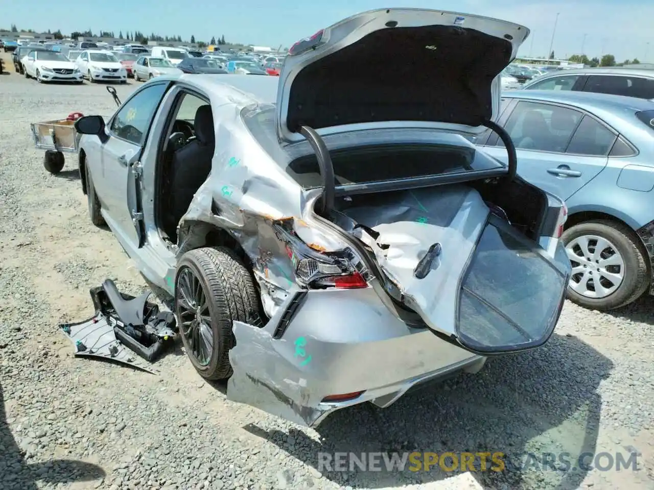 3 Photograph of a damaged car 4T1G11AK3MU490235 TOYOTA CAMRY 2021