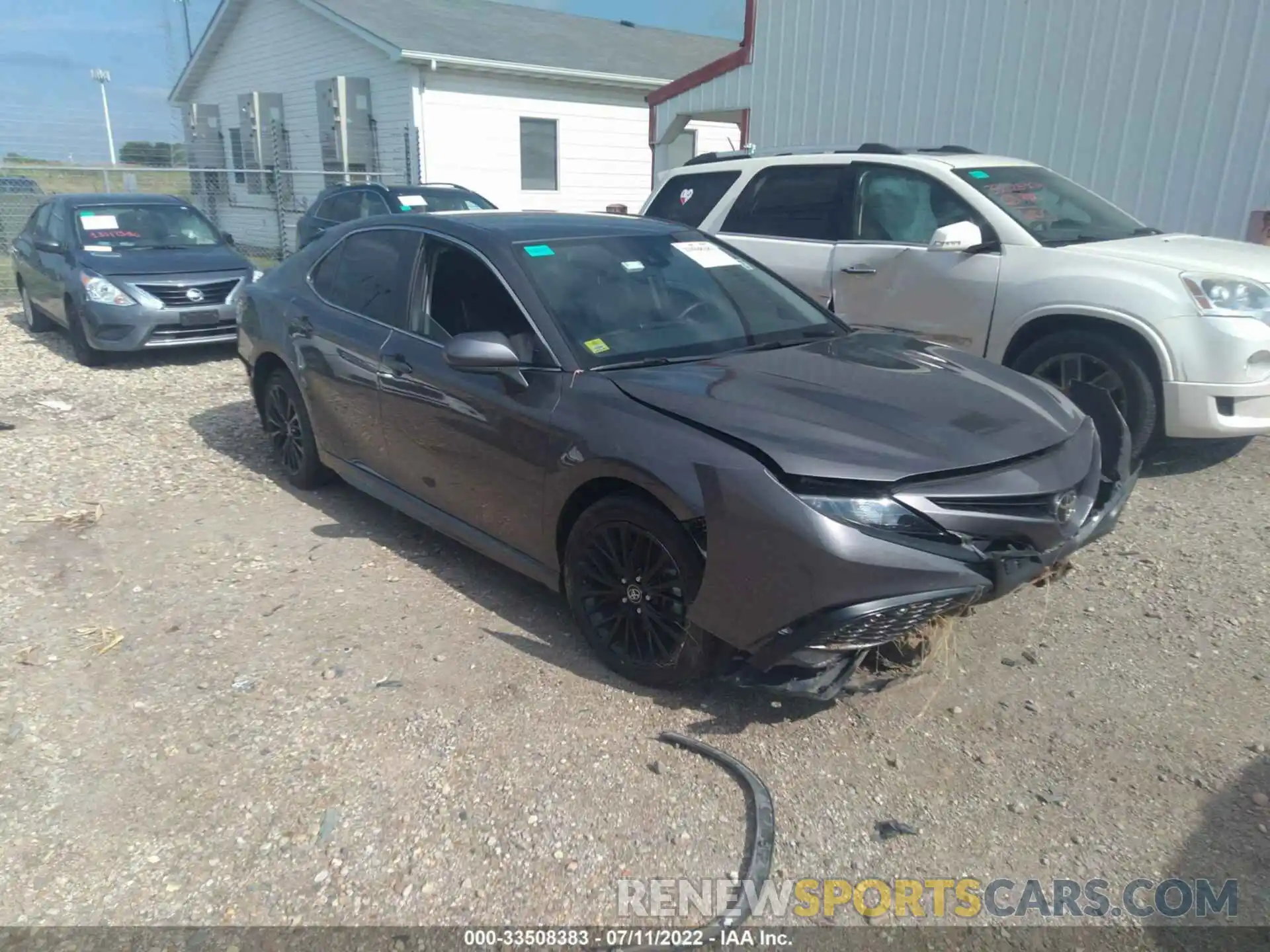 1 Photograph of a damaged car 4T1G11AK3MU522066 TOYOTA CAMRY 2021