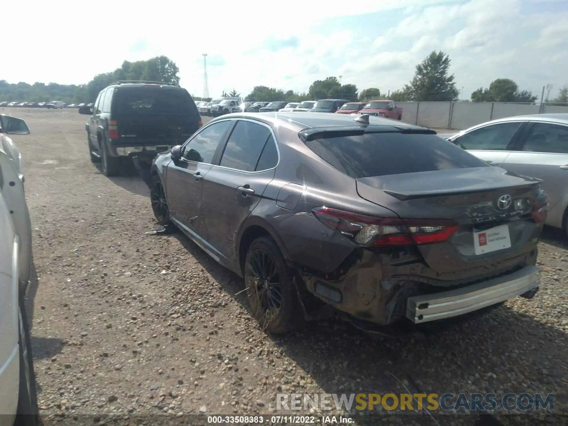 3 Photograph of a damaged car 4T1G11AK3MU522066 TOYOTA CAMRY 2021