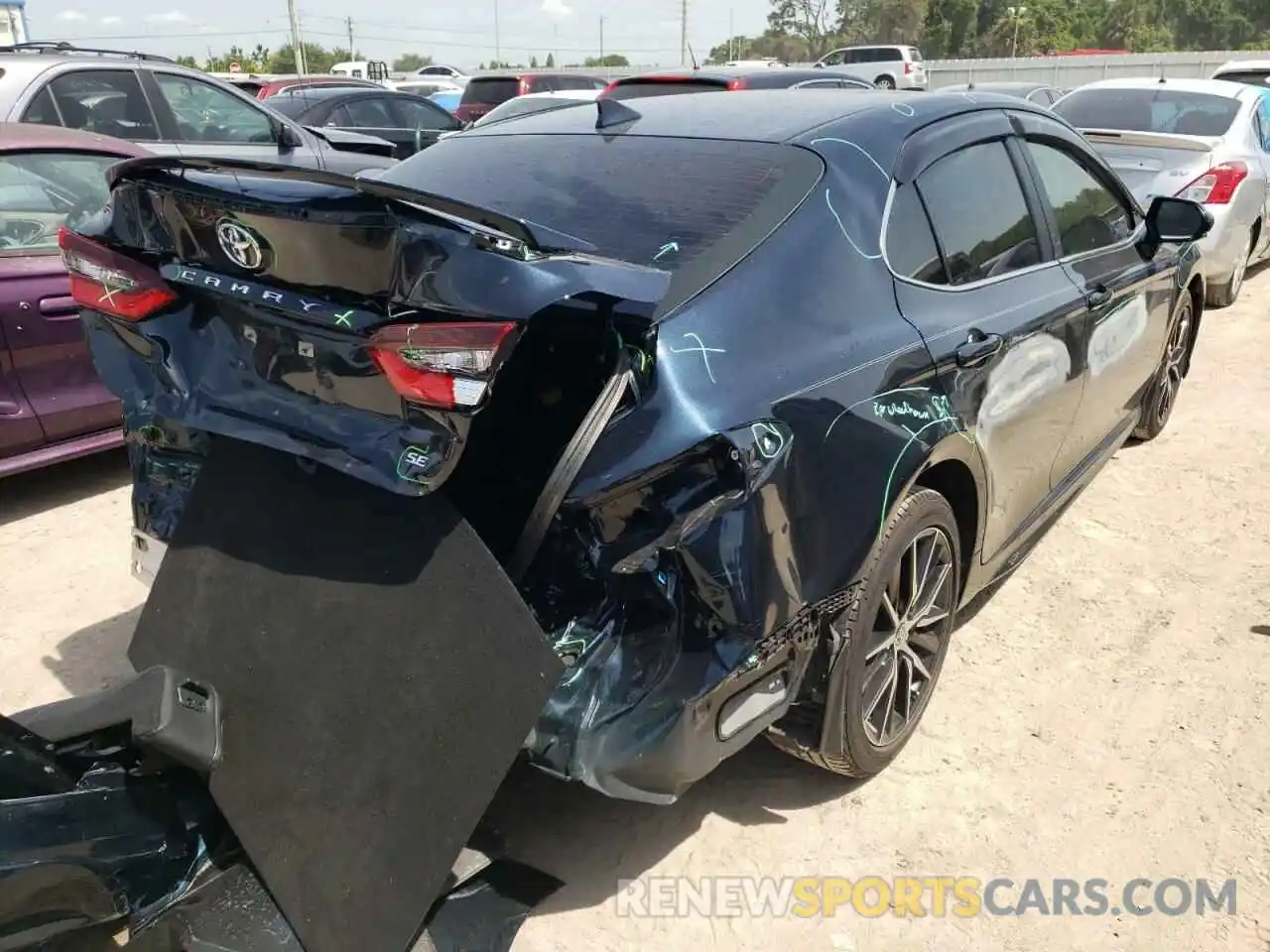 4 Photograph of a damaged car 4T1G11AK3MU528515 TOYOTA CAMRY 2021