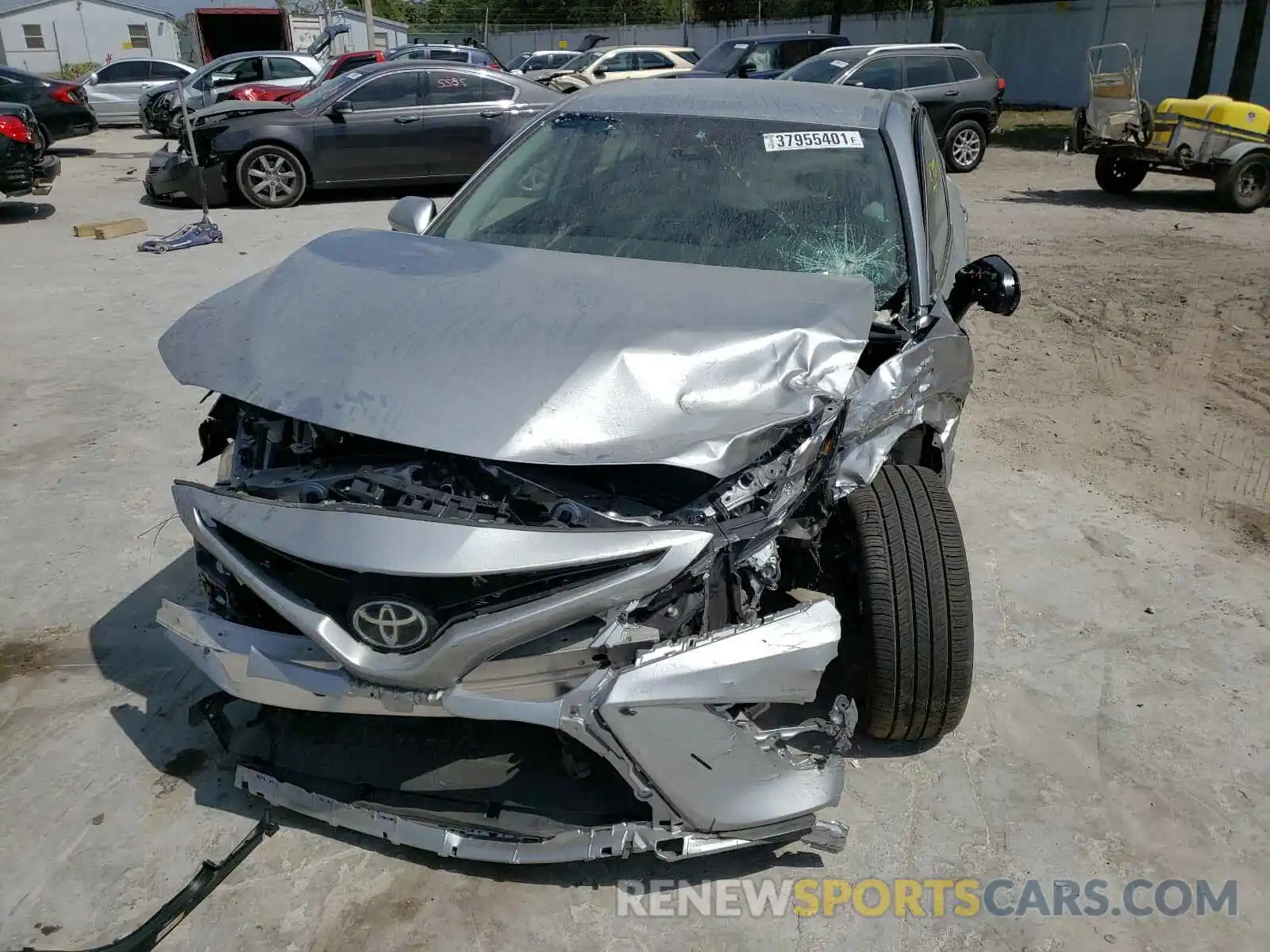 9 Photograph of a damaged car 4T1G11AK3MU529518 TOYOTA CAMRY 2021