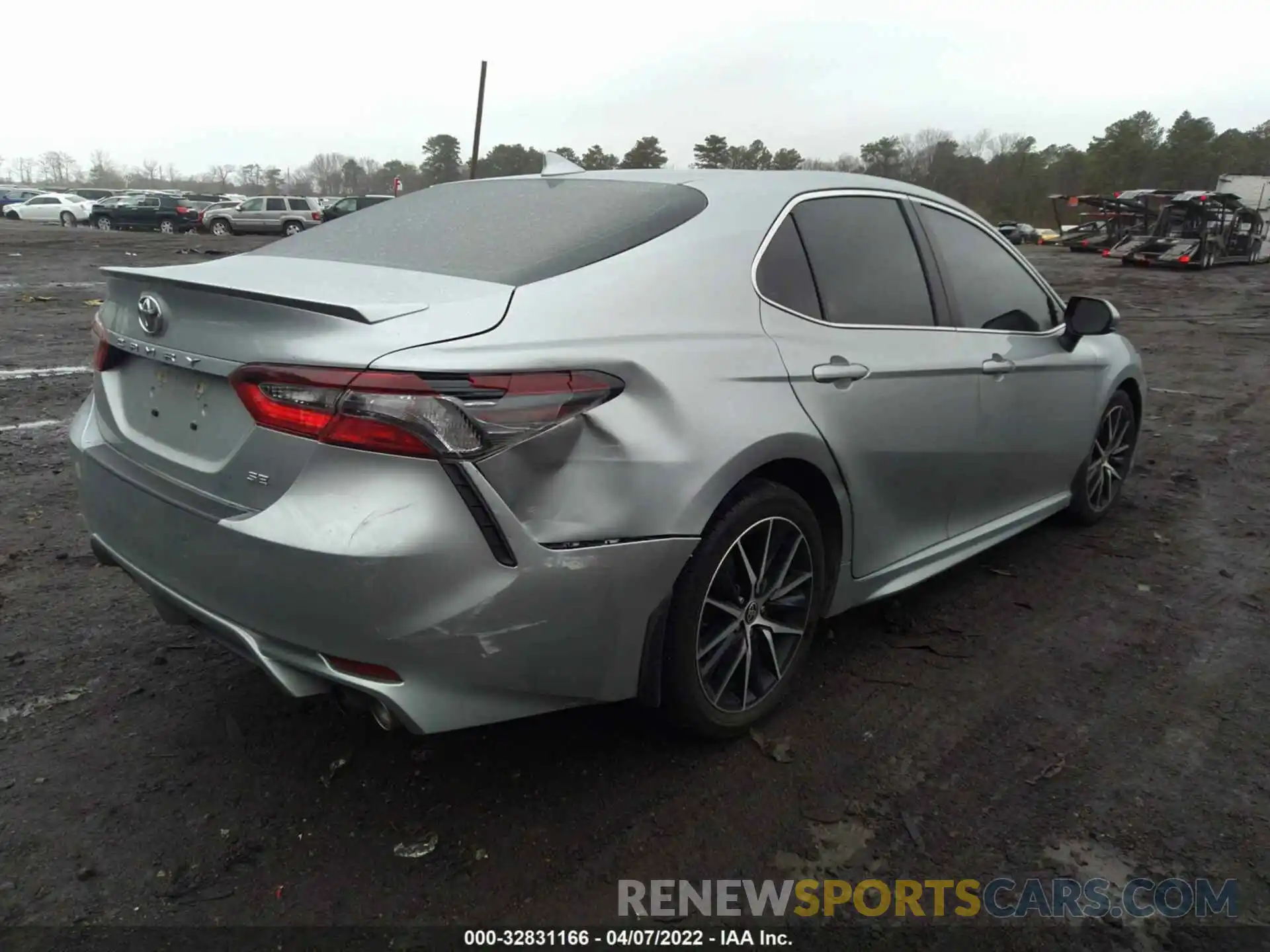 4 Photograph of a damaged car 4T1G11AK3MU530006 TOYOTA CAMRY 2021