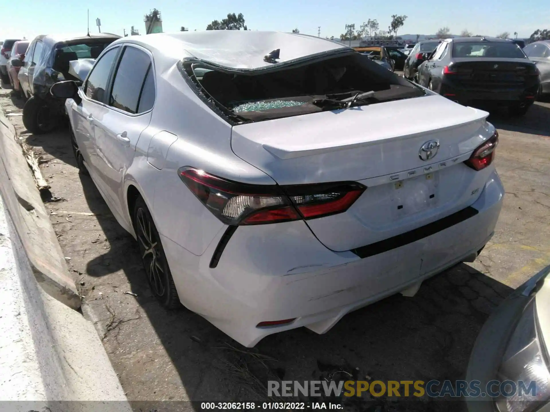 3 Photograph of a damaged car 4T1G11AK3MU545766 TOYOTA CAMRY 2021