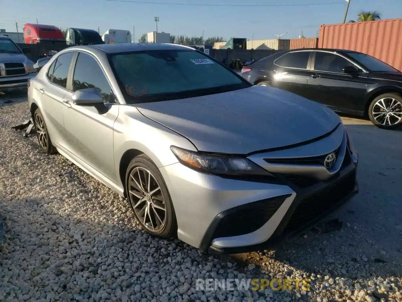 1 Photograph of a damaged car 4T1G11AK3MU553284 TOYOTA CAMRY 2021