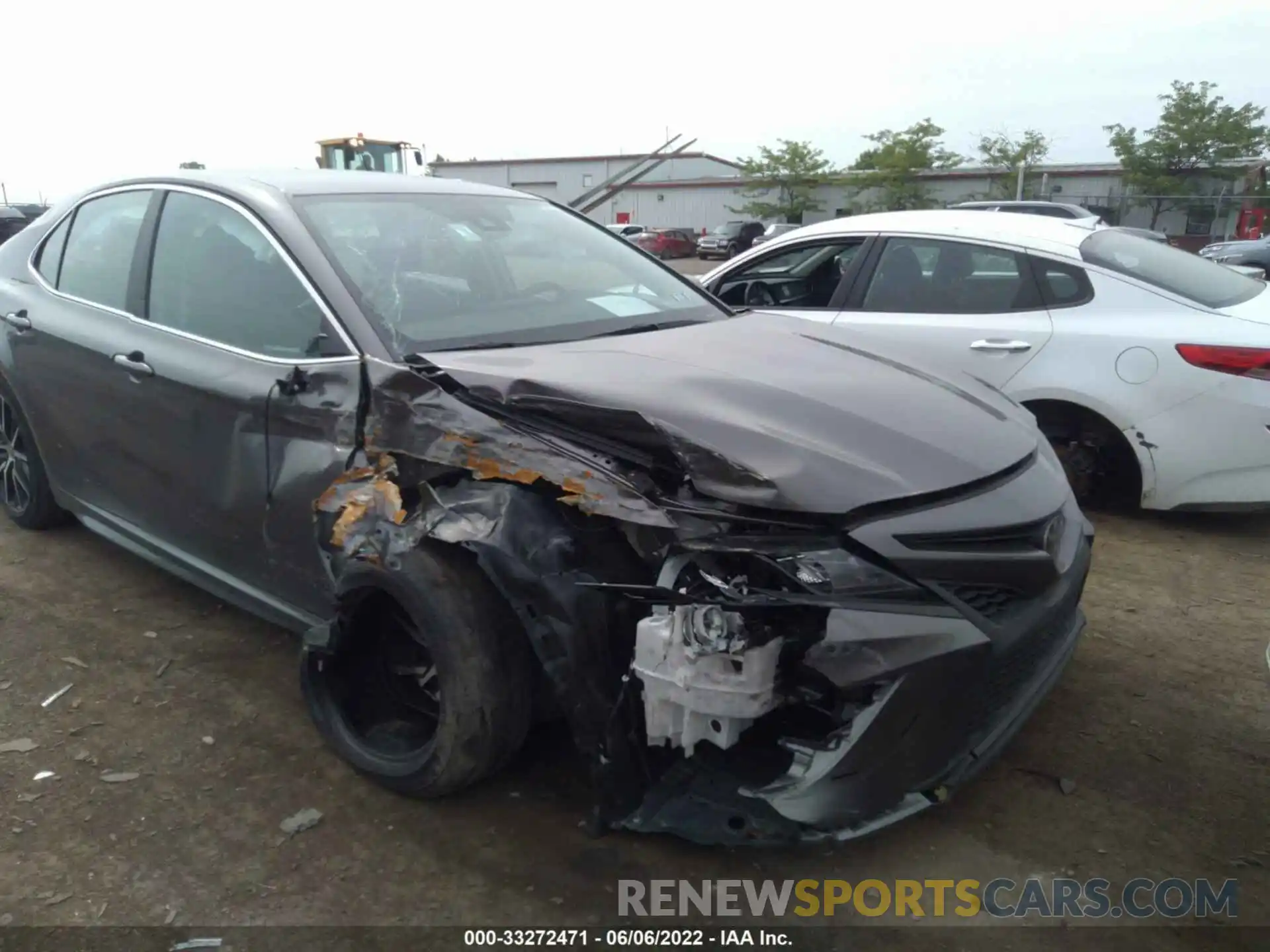 6 Photograph of a damaged car 4T1G11AK3MU576239 TOYOTA CAMRY 2021