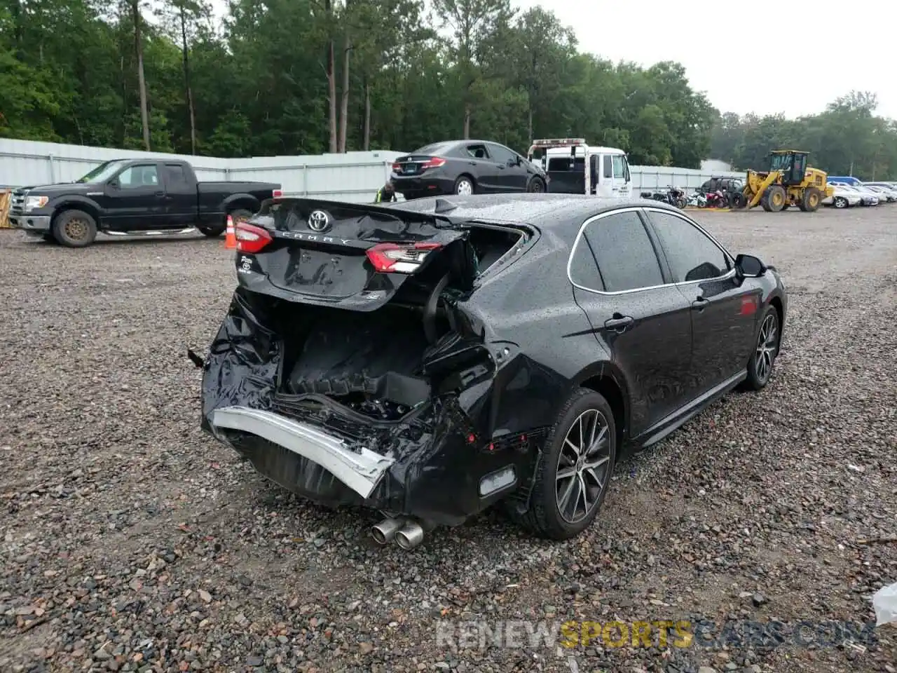 4 Фотография поврежденного автомобиля 4T1G11AK3MU581831 TOYOTA CAMRY 2021