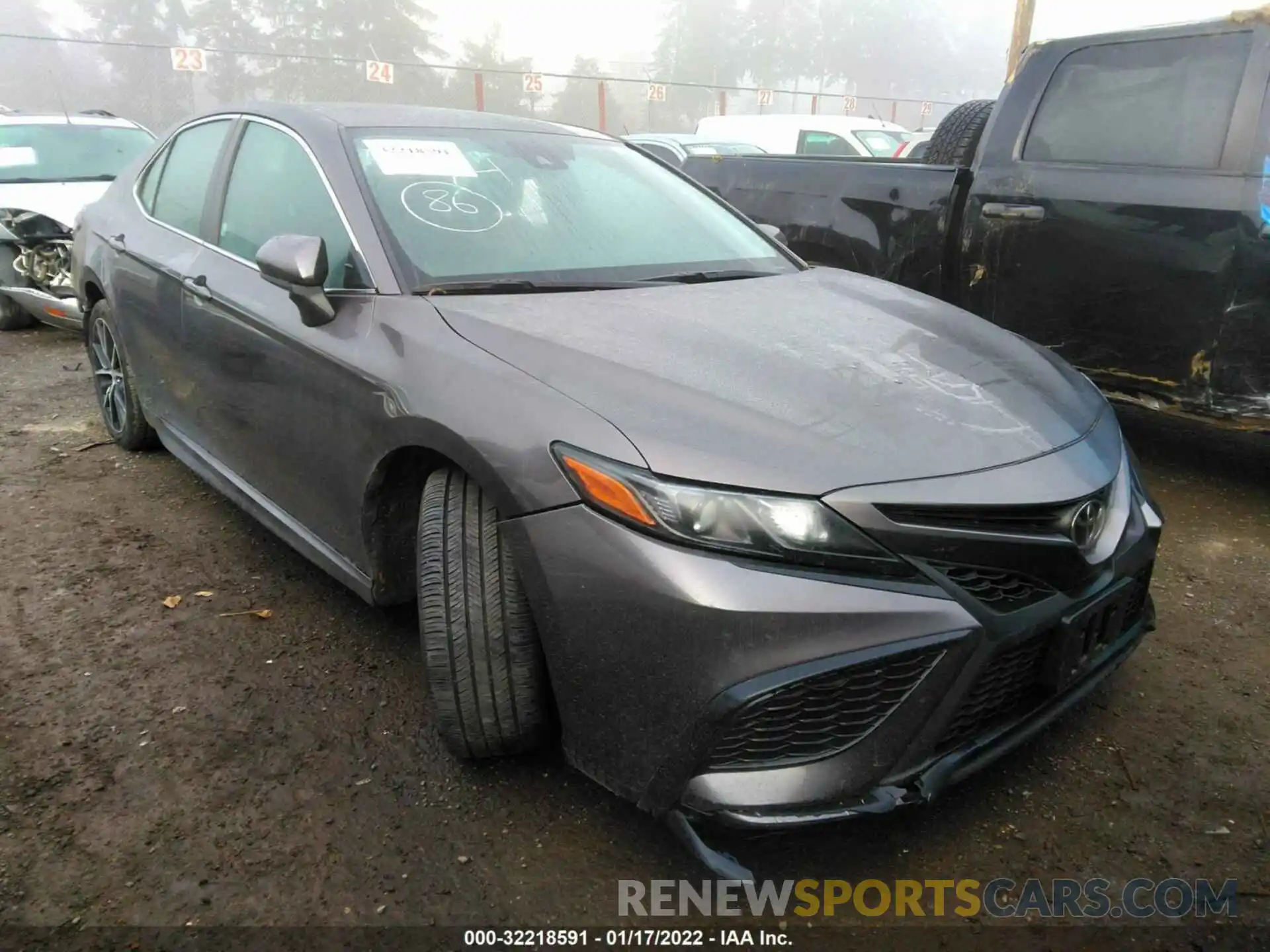 1 Photograph of a damaged car 4T1G11AK3MU589122 TOYOTA CAMRY 2021