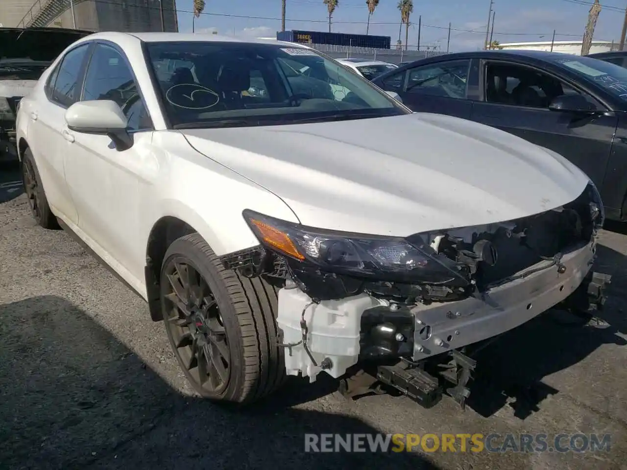 1 Photograph of a damaged car 4T1G11AK3MU595342 TOYOTA CAMRY 2021