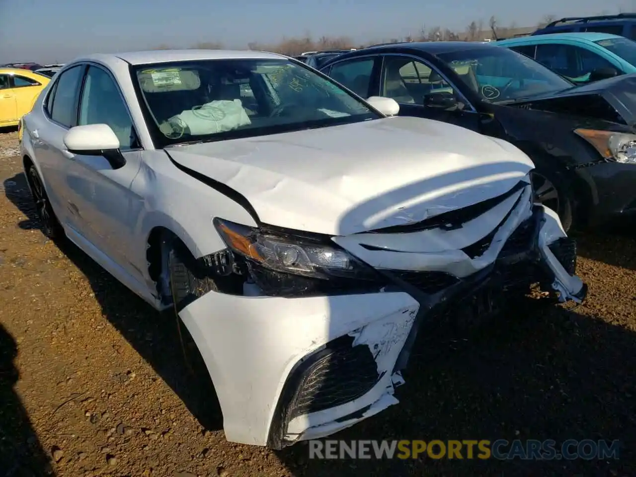 1 Photograph of a damaged car 4T1G11AK3MU604234 TOYOTA CAMRY 2021