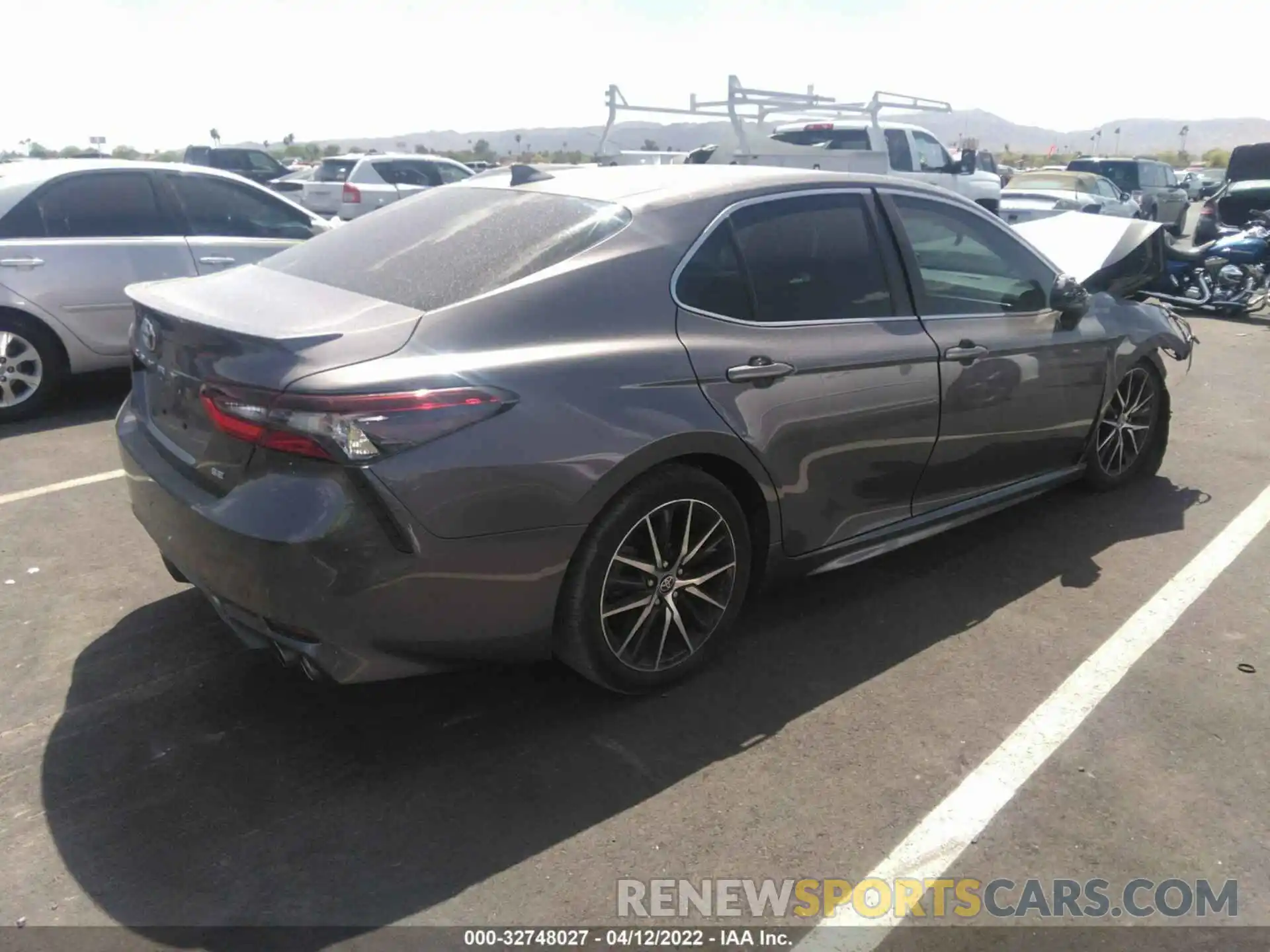 4 Photograph of a damaged car 4T1G11AK3MU605531 TOYOTA CAMRY 2021