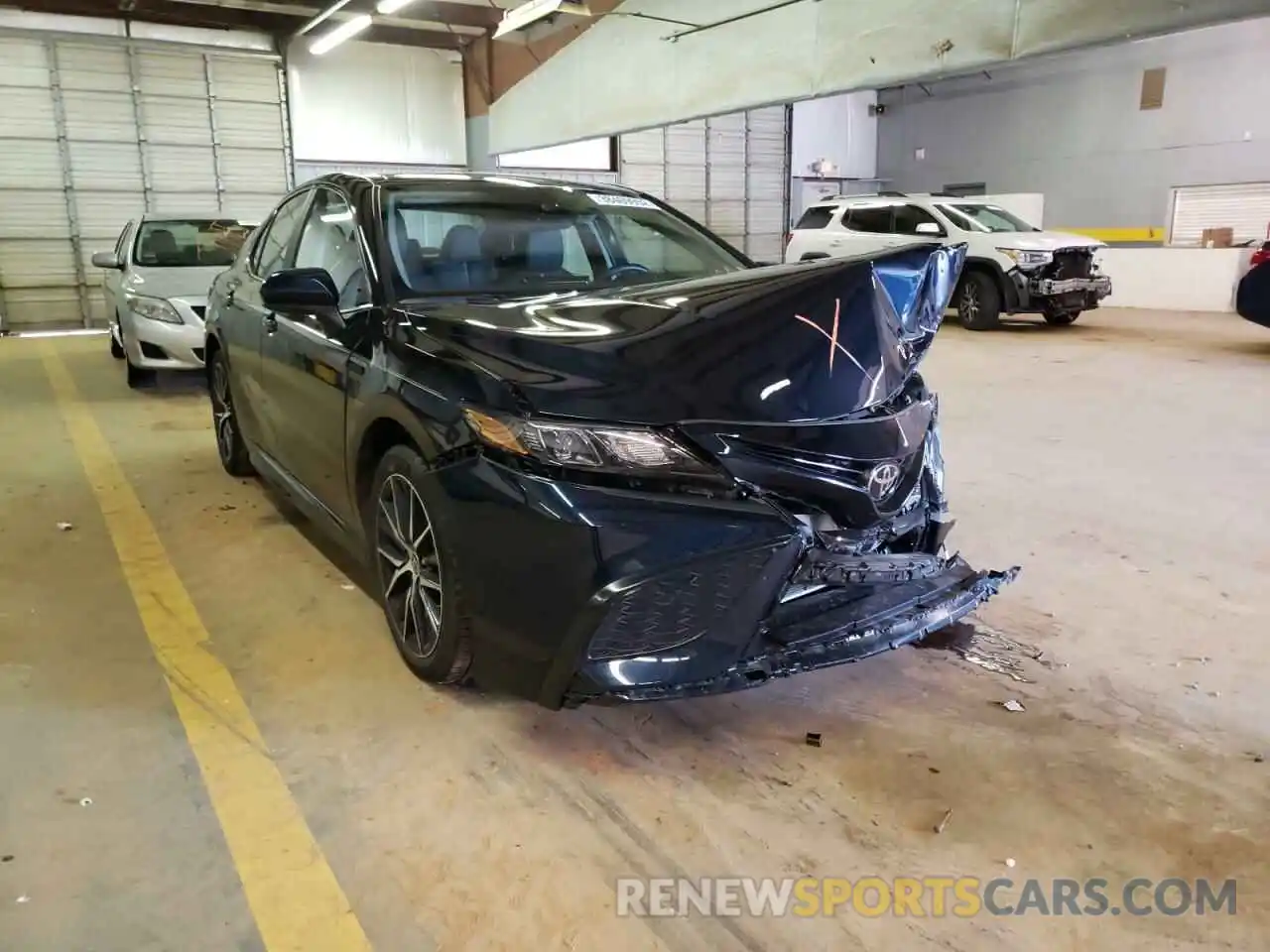 1 Photograph of a damaged car 4T1G11AK4MU408089 TOYOTA CAMRY 2021