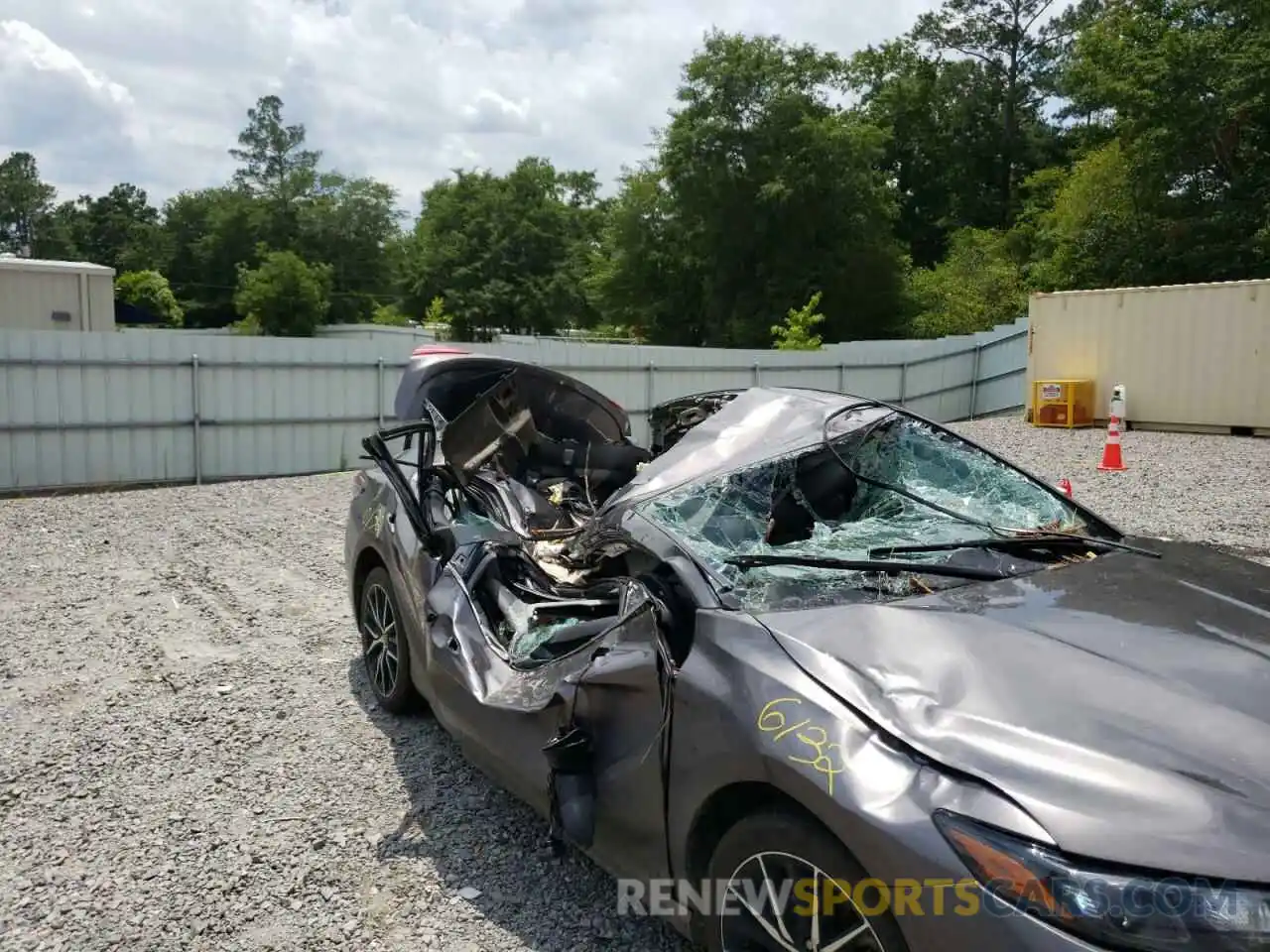 9 Photograph of a damaged car 4T1G11AK4MU408111 TOYOTA CAMRY 2021