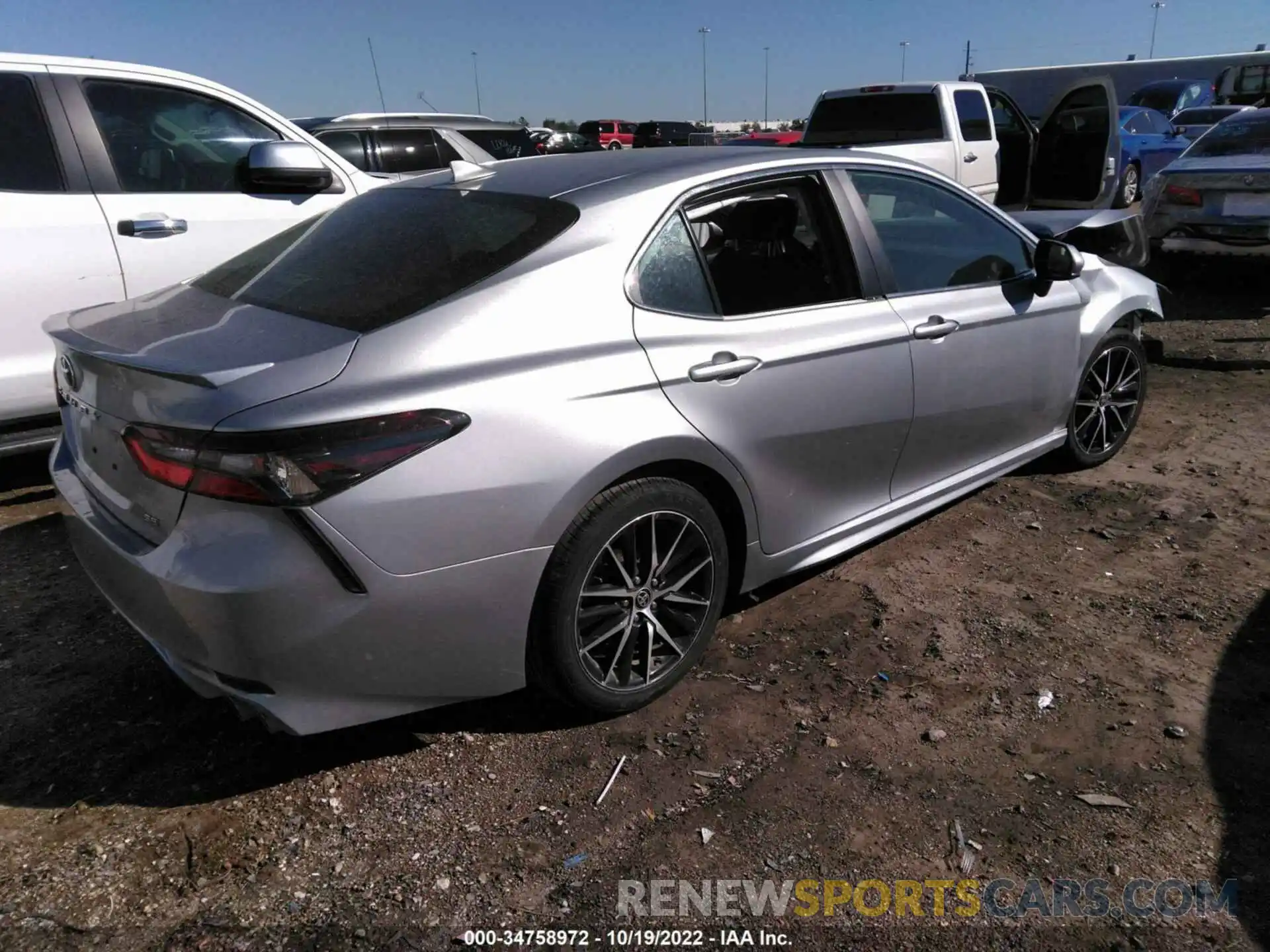 4 Photograph of a damaged car 4T1G11AK4MU408206 TOYOTA CAMRY 2021