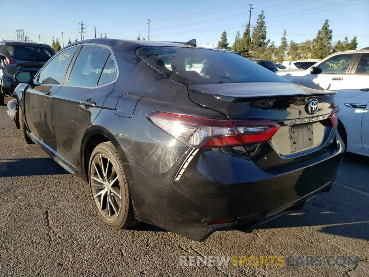 3 Photograph of a damaged car 4T1G11AK4MU408836 TOYOTA CAMRY 2021