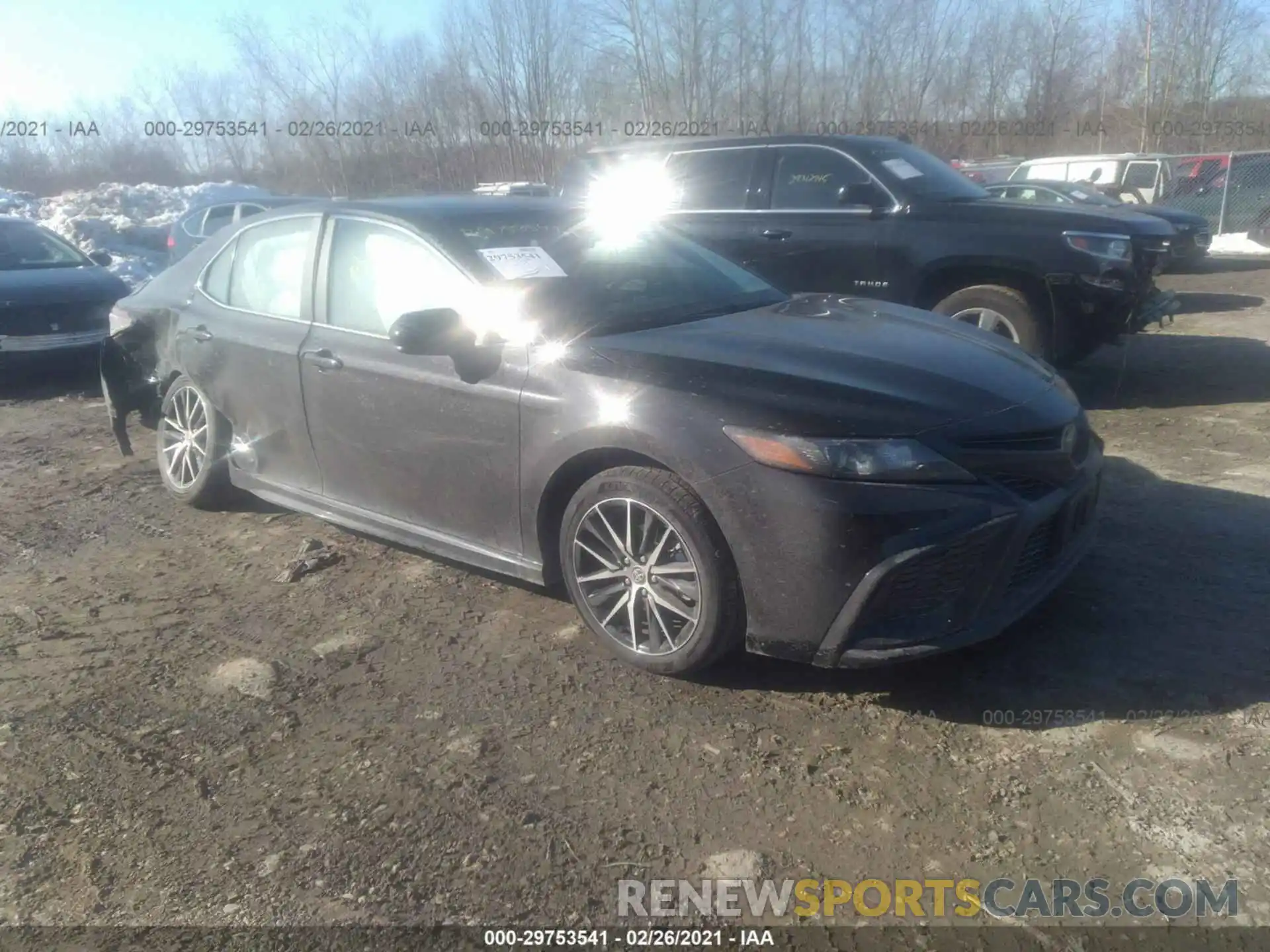 1 Photograph of a damaged car 4T1G11AK4MU411249 TOYOTA CAMRY 2021