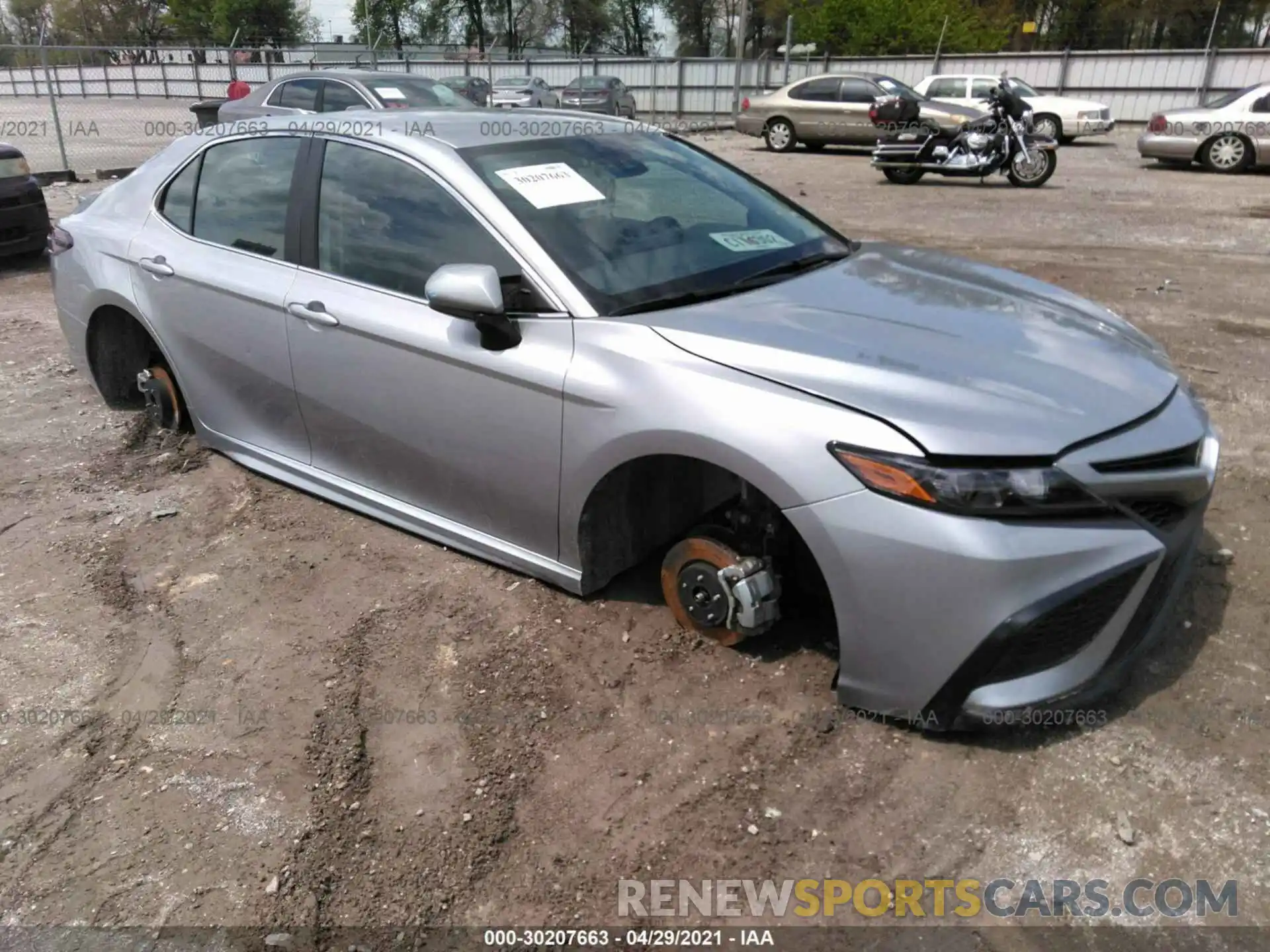 1 Photograph of a damaged car 4T1G11AK4MU411431 TOYOTA CAMRY 2021