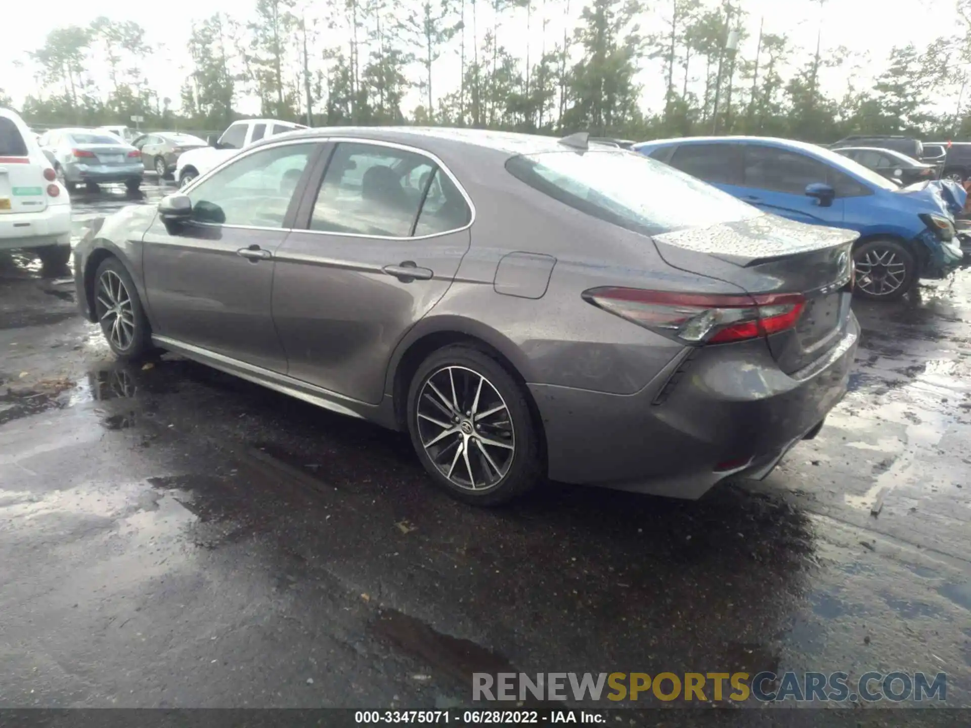 3 Photograph of a damaged car 4T1G11AK4MU411638 TOYOTA CAMRY 2021