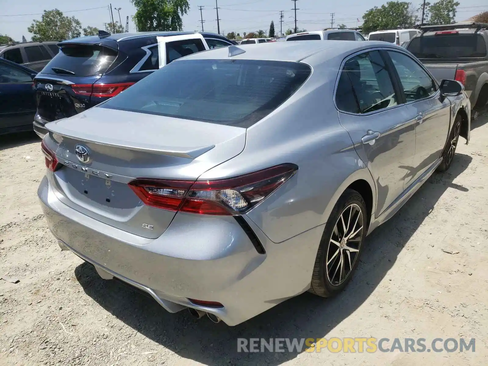 4 Photograph of a damaged car 4T1G11AK4MU413180 TOYOTA CAMRY 2021