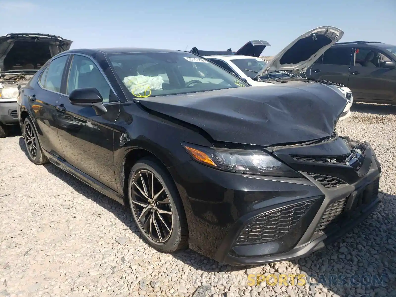 1 Photograph of a damaged car 4T1G11AK4MU424258 TOYOTA CAMRY 2021