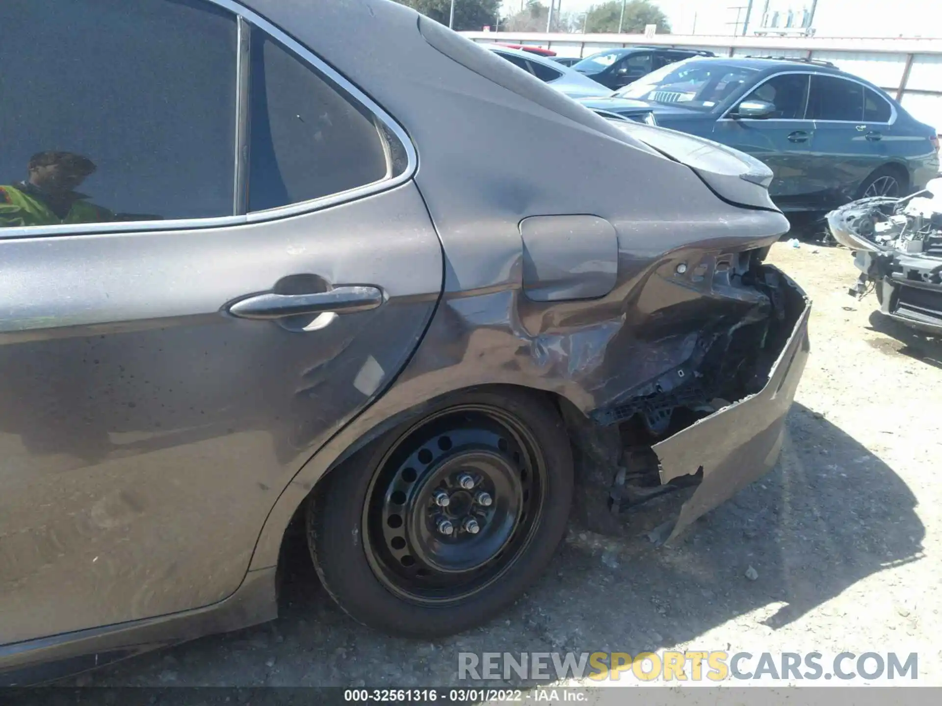 6 Photograph of a damaged car 4T1G11AK4MU431503 TOYOTA CAMRY 2021