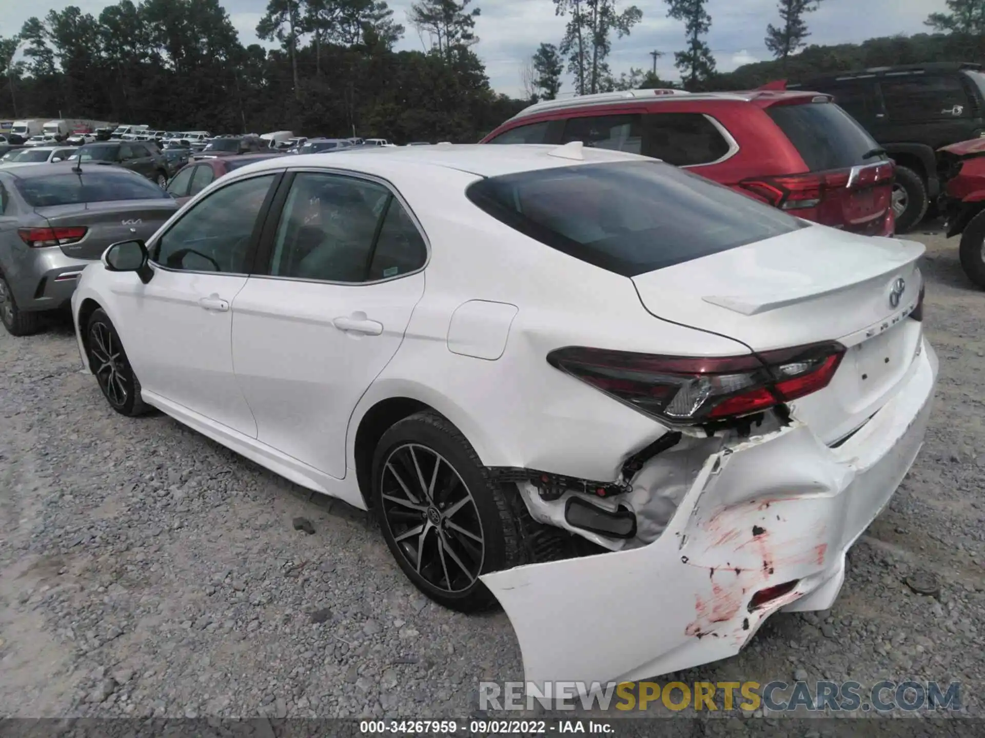 3 Photograph of a damaged car 4T1G11AK4MU438161 TOYOTA CAMRY 2021