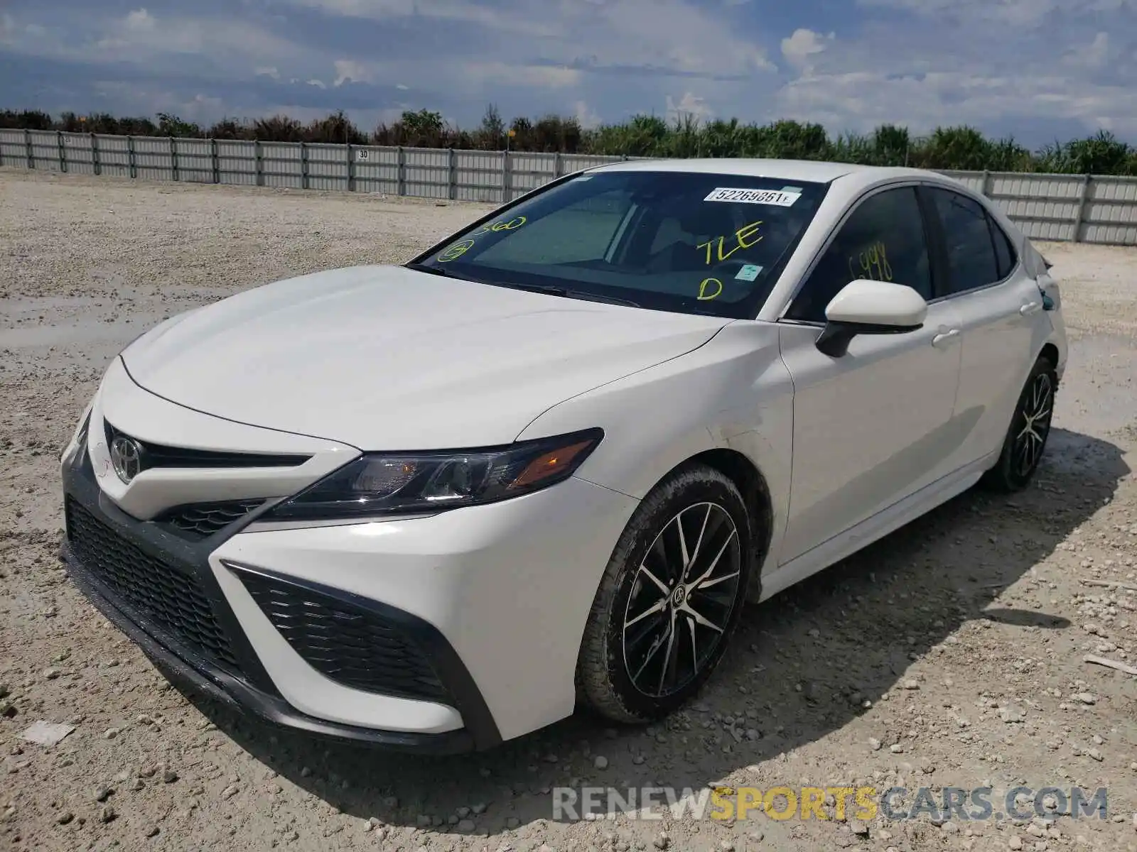 2 Photograph of a damaged car 4T1G11AK4MU438810 TOYOTA CAMRY 2021