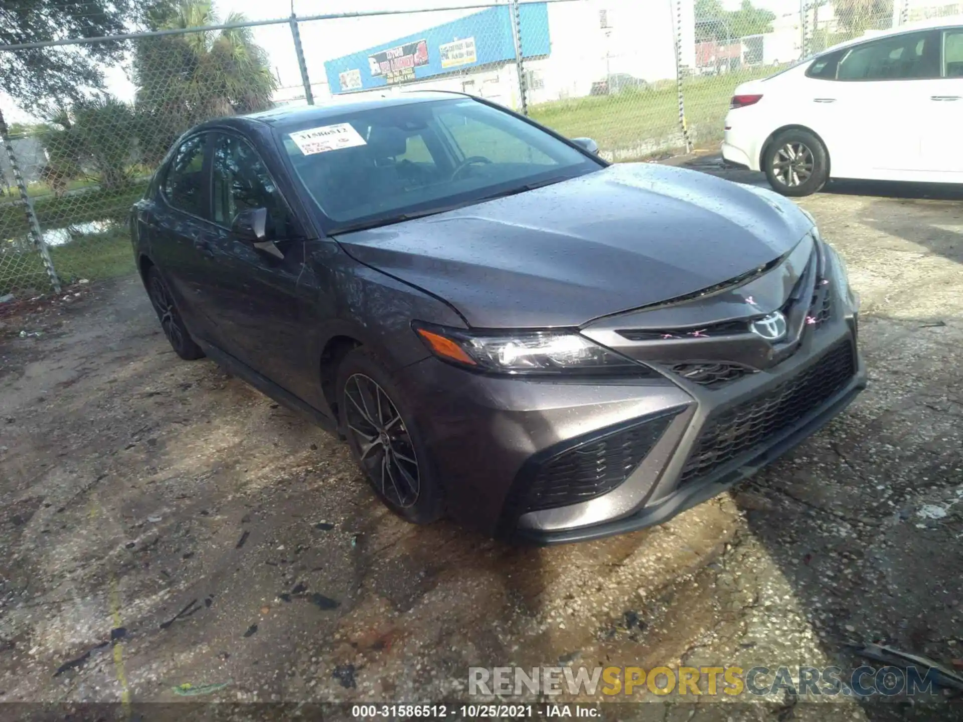 1 Photograph of a damaged car 4T1G11AK4MU441500 TOYOTA CAMRY 2021