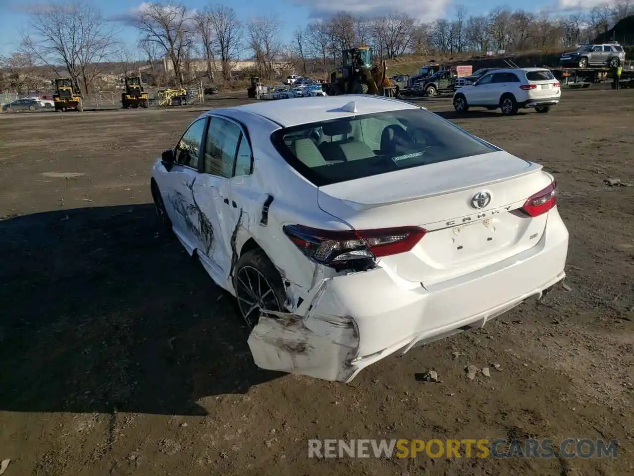 3 Photograph of a damaged car 4T1G11AK4MU441660 TOYOTA CAMRY 2021