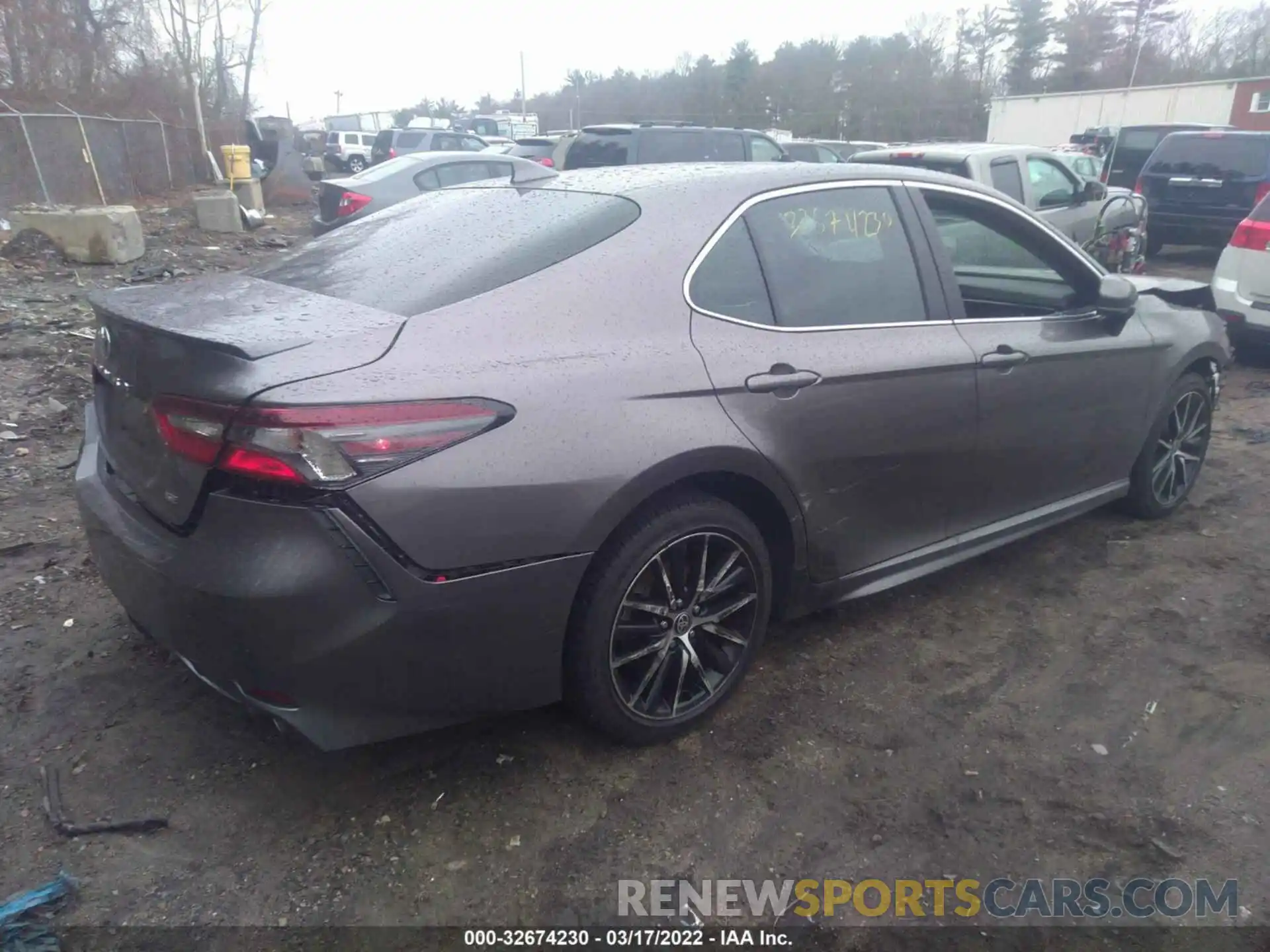 4 Photograph of a damaged car 4T1G11AK4MU446129 TOYOTA CAMRY 2021