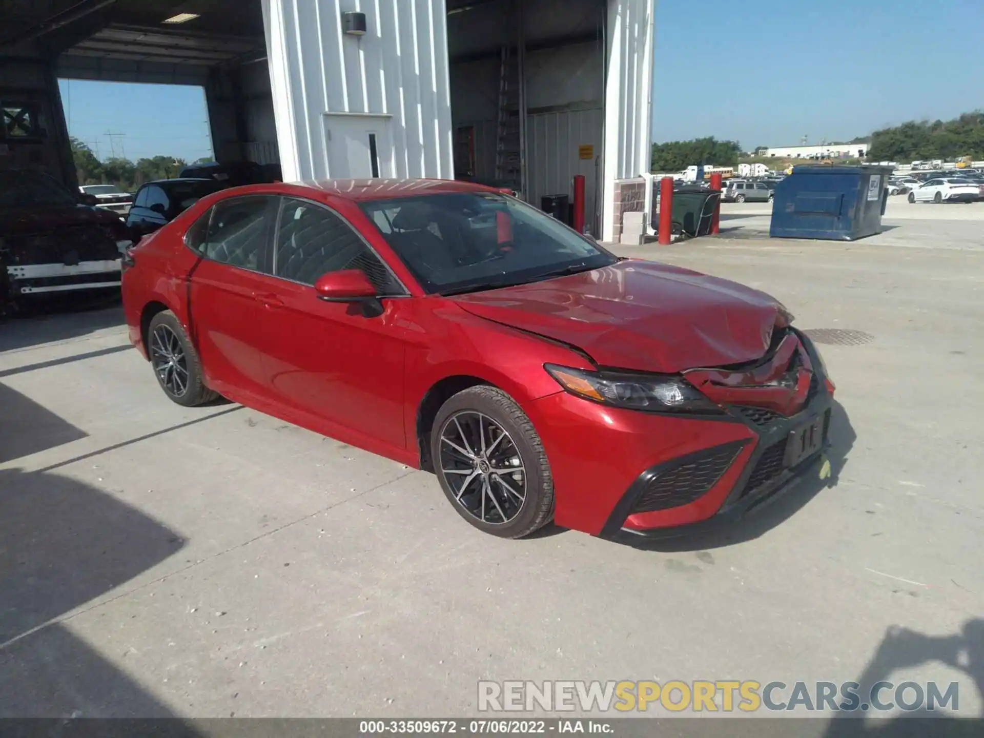 1 Photograph of a damaged car 4T1G11AK4MU454165 TOYOTA CAMRY 2021