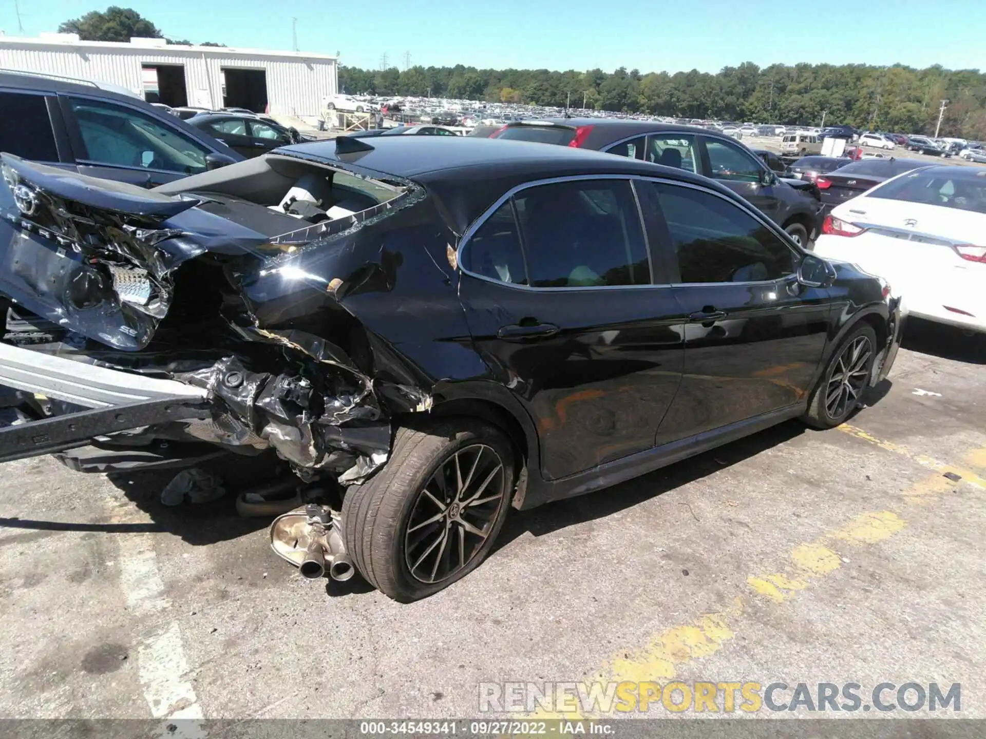 4 Photograph of a damaged car 4T1G11AK4MU455042 TOYOTA CAMRY 2021