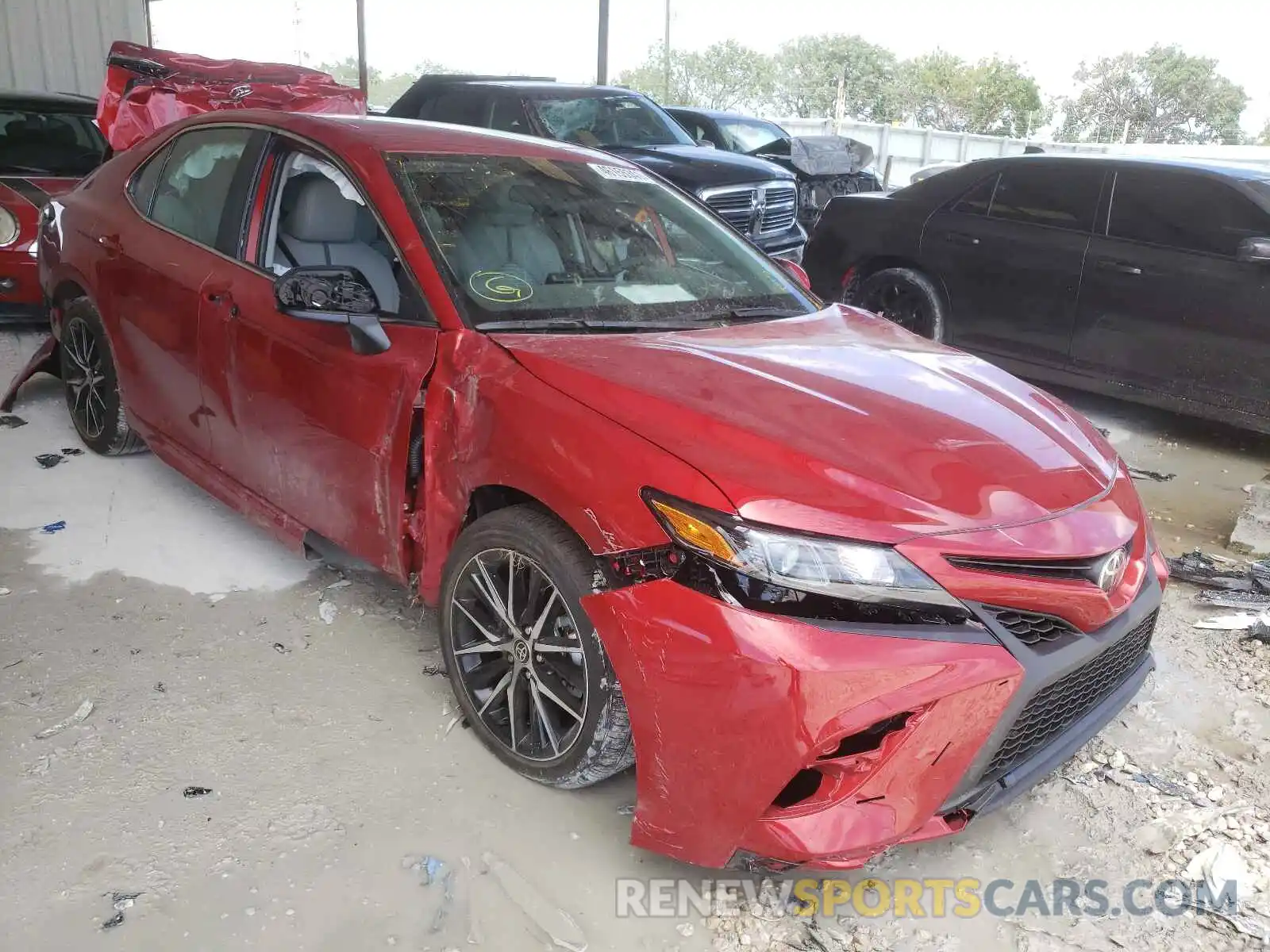 1 Photograph of a damaged car 4T1G11AK4MU460158 TOYOTA CAMRY 2021