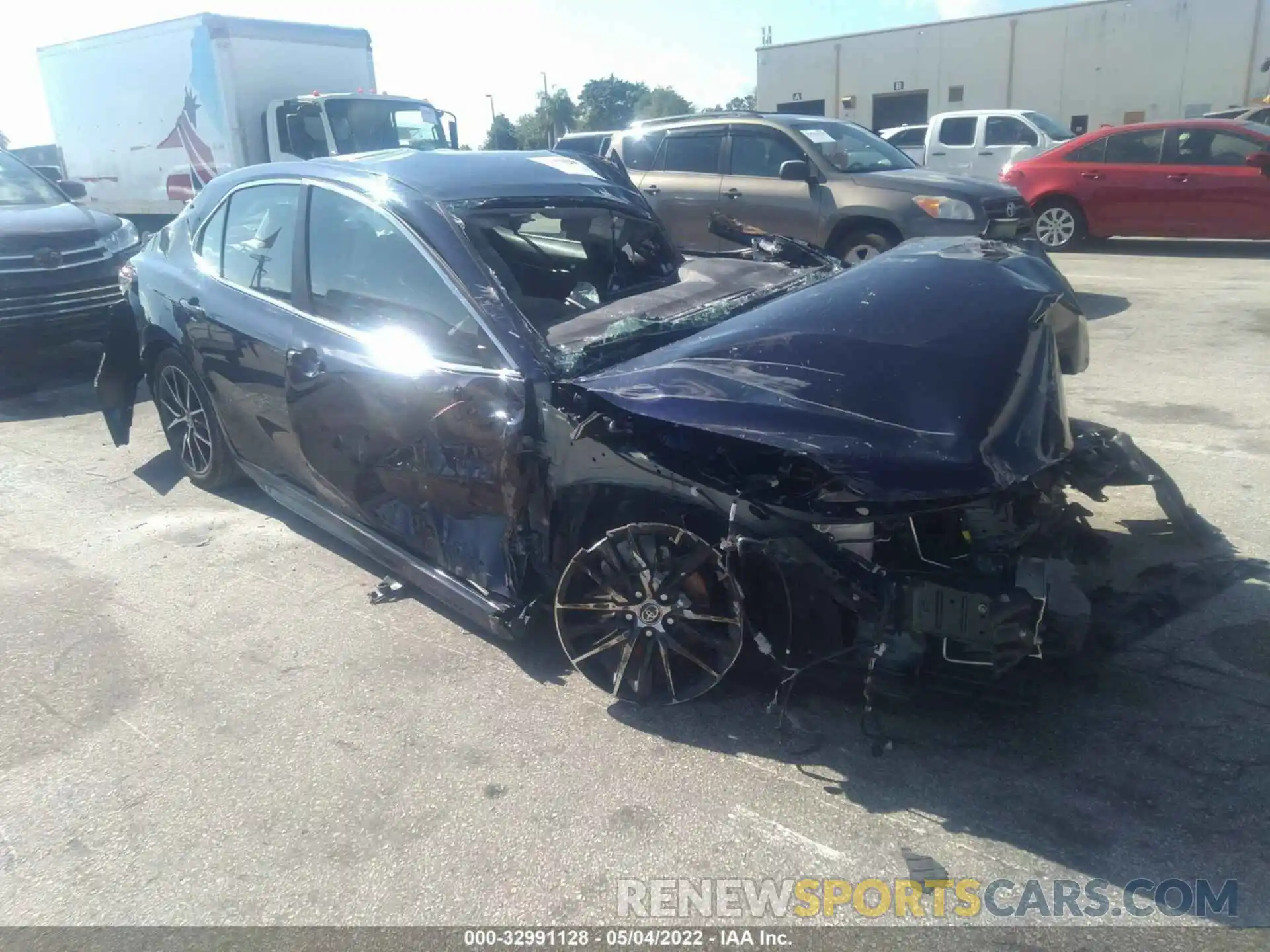 1 Photograph of a damaged car 4T1G11AK4MU464811 TOYOTA CAMRY 2021