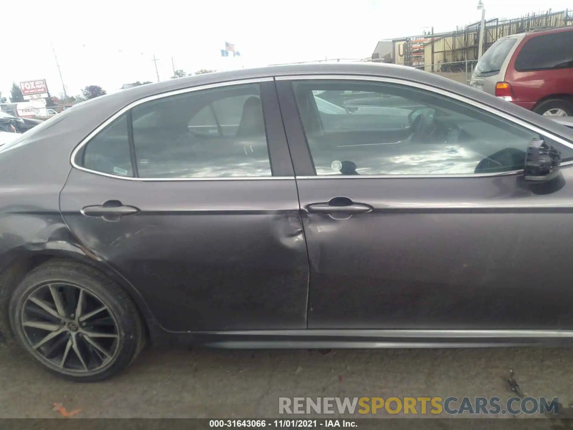 6 Photograph of a damaged car 4T1G11AK4MU468762 TOYOTA CAMRY 2021