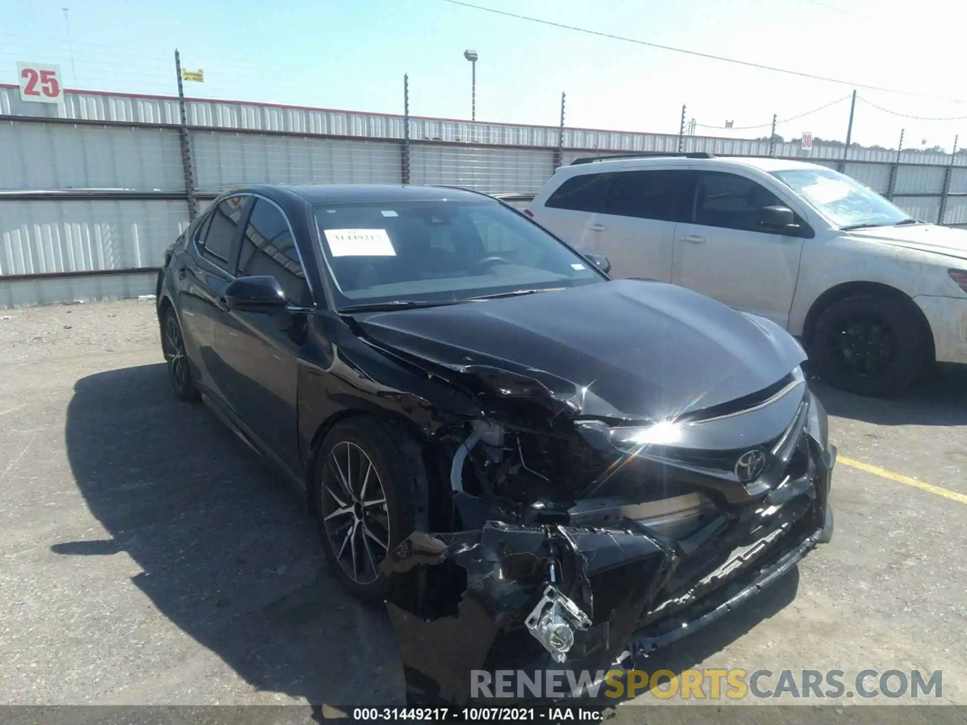 1 Photograph of a damaged car 4T1G11AK4MU472939 TOYOTA CAMRY 2021