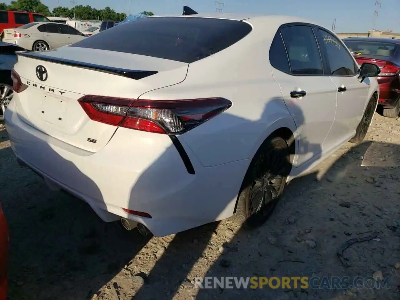 4 Photograph of a damaged car 4T1G11AK4MU478756 TOYOTA CAMRY 2021