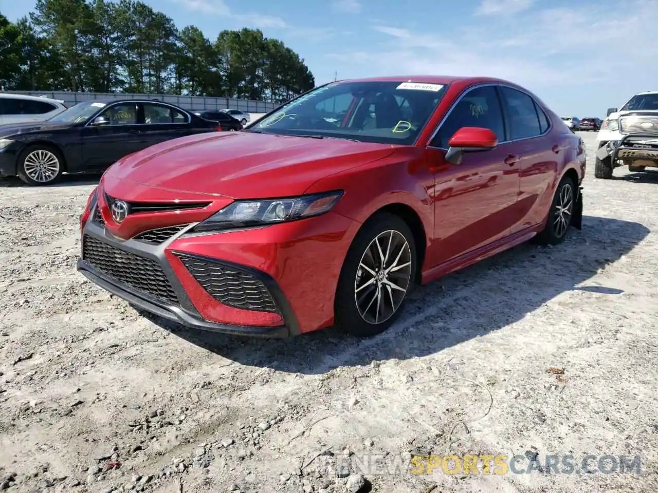 2 Photograph of a damaged car 4T1G11AK4MU485044 TOYOTA CAMRY 2021