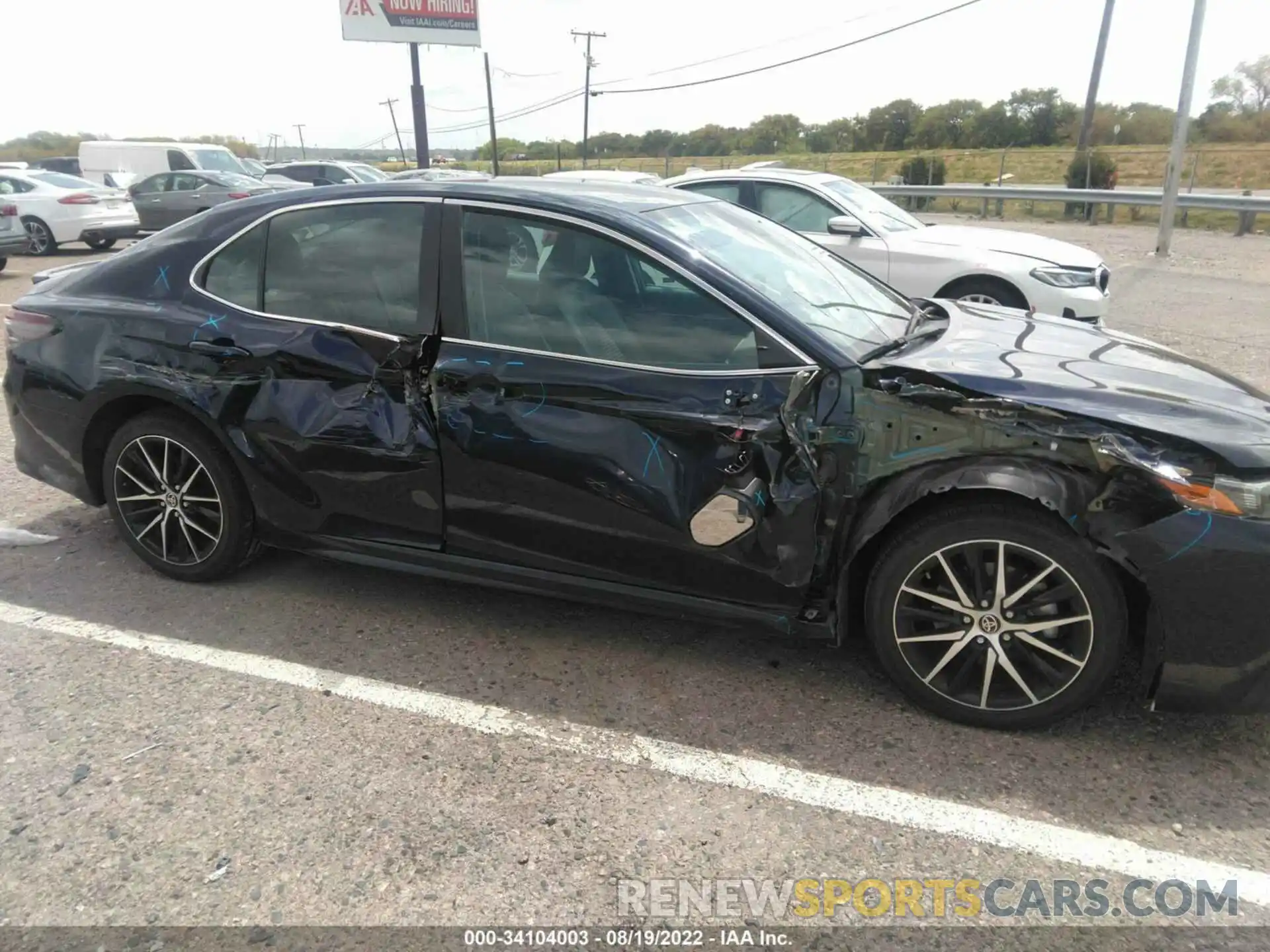 6 Photograph of a damaged car 4T1G11AK4MU511948 TOYOTA CAMRY 2021